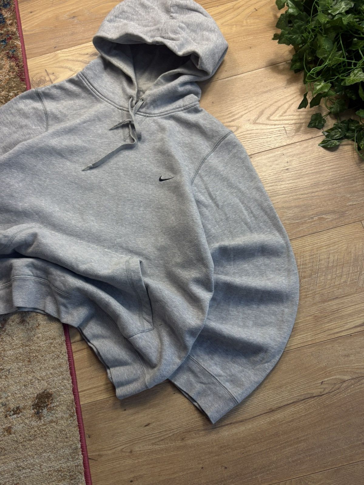 Nike 00s Nike Vintage Swoosh Logo Oversized RetroY2K Hoodie Size US S / EU 44-46 / 1 - 4 Thumbnail