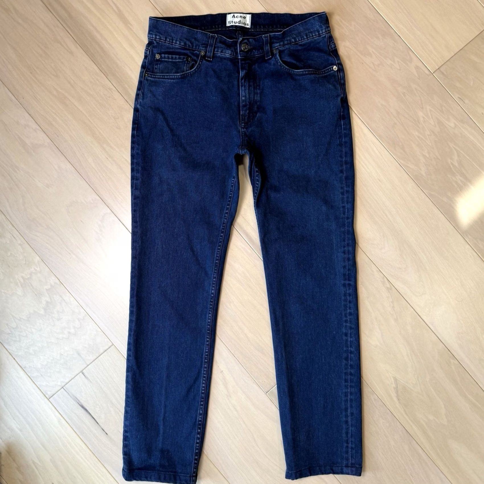 Acne Studios Acne Studios Jeans 30 Blue Dark Wash Slim Straight Minimalist Designer Denim 5-Pocket USA Western Mens Jeans 30 Size US 30 / EU 46 - 2 Thumbnail