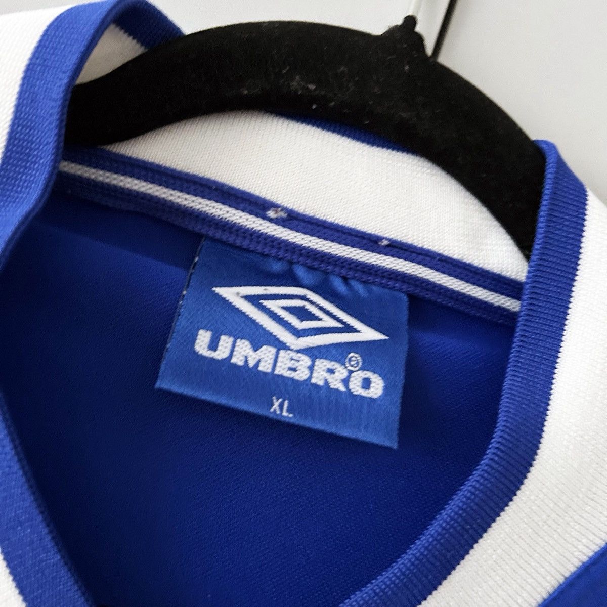 Umbro Everton jersey 1999 2000 umbro home Size US XL / EU 56 / 4 - 3 Thumbnail