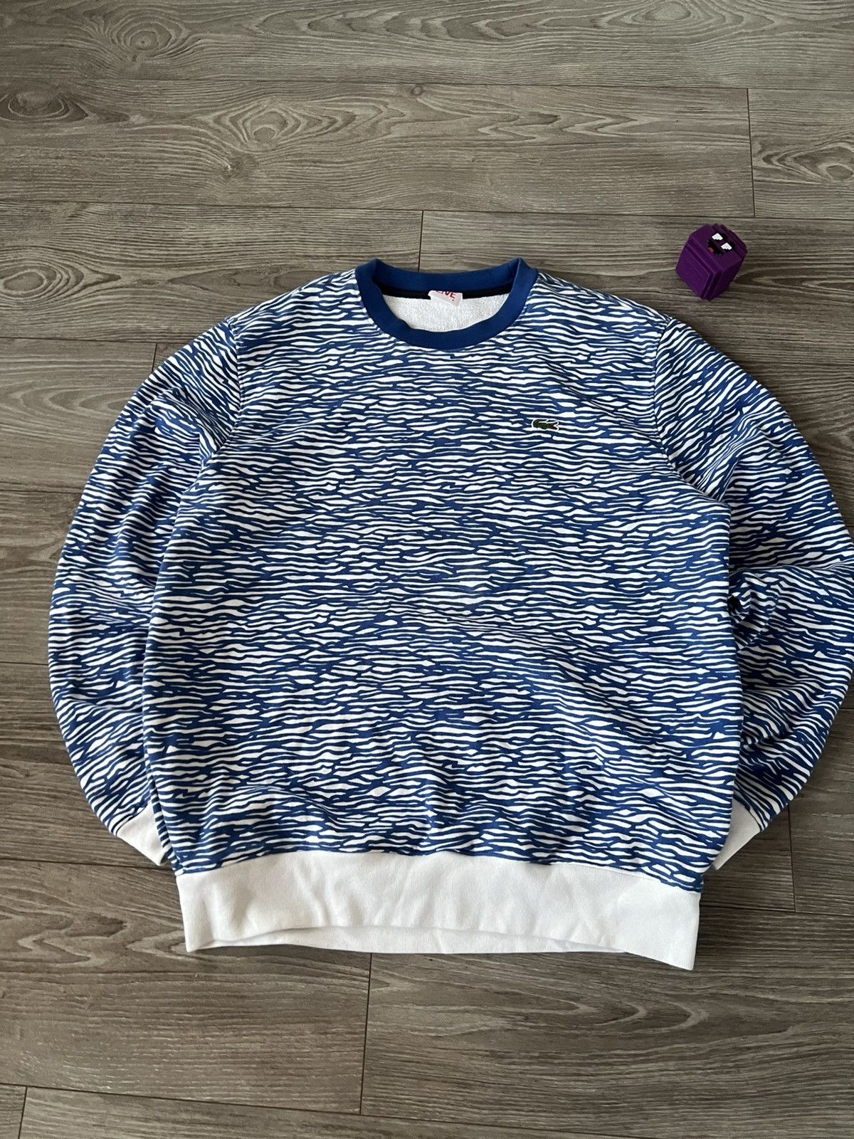 Lacoste Rare Limited Edition Lacoste Live Hong Kong Sweatshirt Size US L / EU 52-54 / 3 - 8 Thumbnail