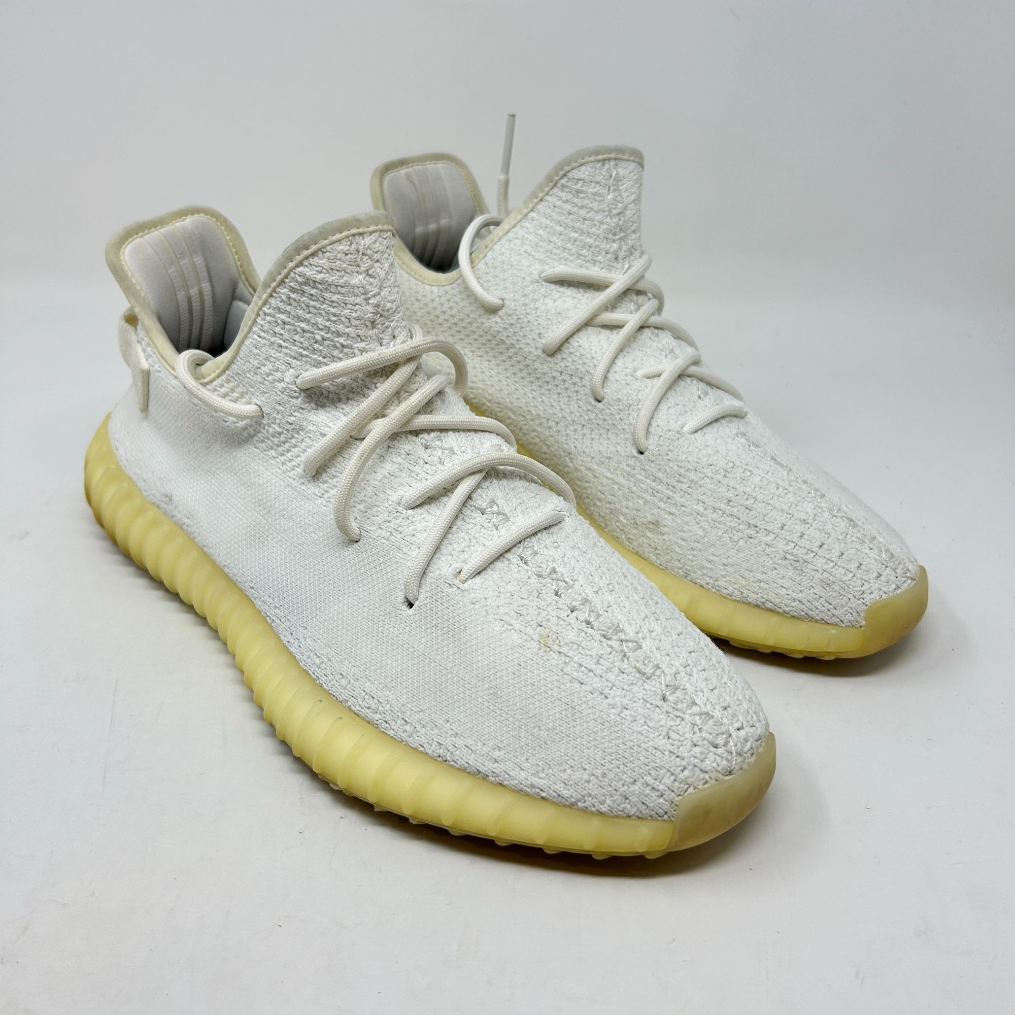 Adidas Adidas Yeezy Boost 350 V2 Cream Triple White Men's 11.5 Size US 11.5 / EU 44-45 - 4 Thumbnail