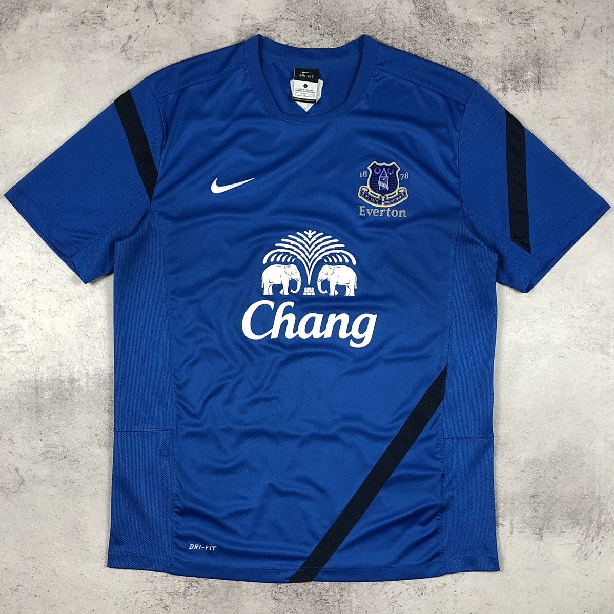 Nike Everton 2012-2013 Nike Training Jersey Size US L / EU 52-54 / 3 - 1 Thumbnail
