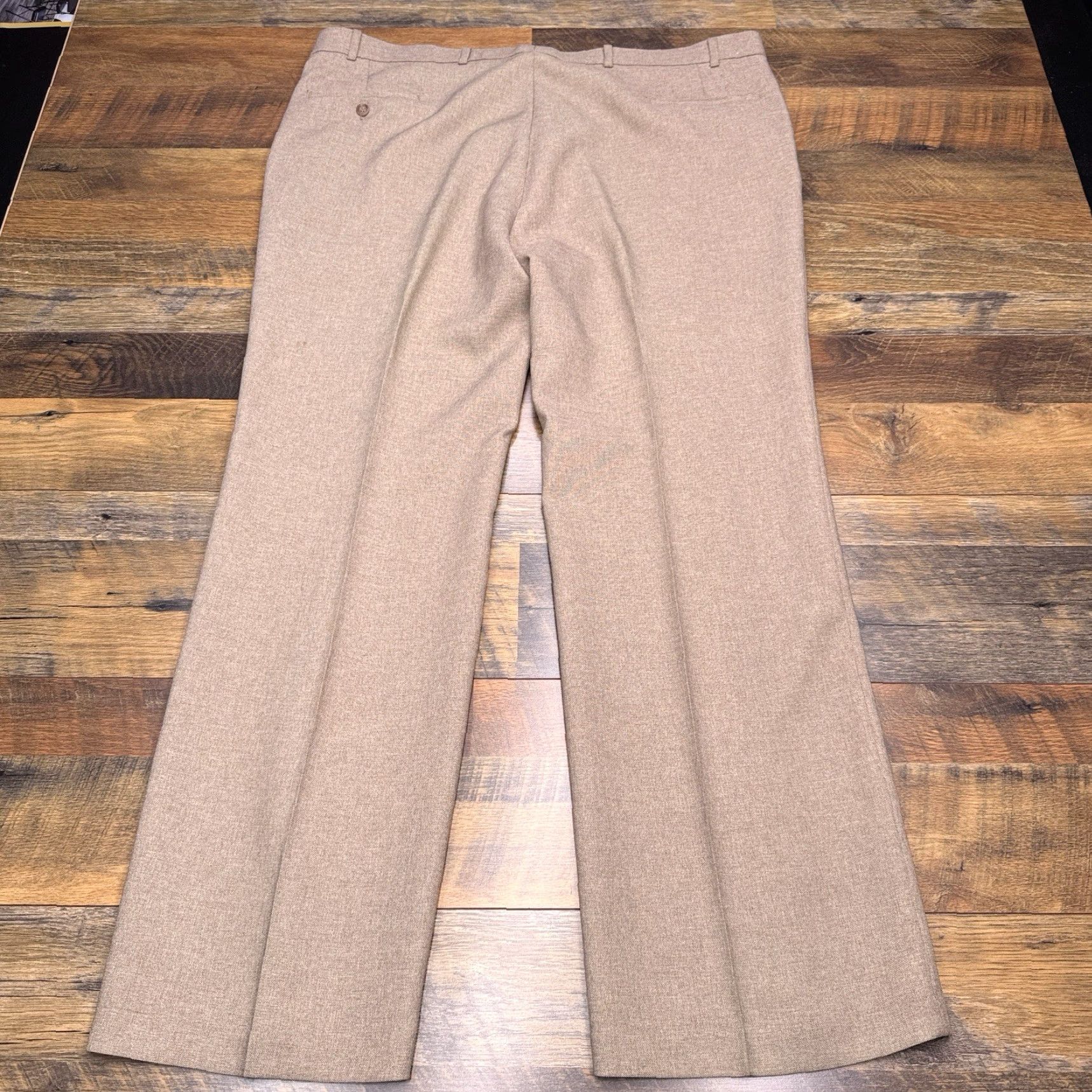 Levi's VINTAGE Levi's Action Slacks 42x32 Tan Comfort Waistband Flat Front 1970s Disco Casual Mens Size 42 - 3 Thumbnail