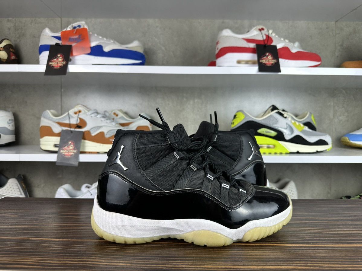 Nike JORDAN 11 JUBILEE Size US 8.5 / EU 41-42 - 1 Thumbnail