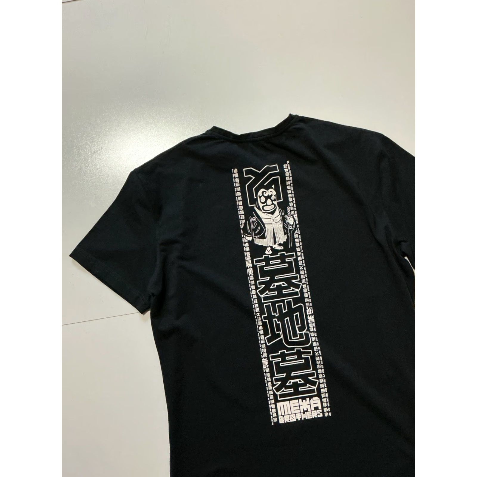 FELT Mexa Brothers Daruma Doll Japanese Luck Fortune Felt Graphic Black T-Shirt Sz. L Size US L / EU 52-54 / 3 - 4 Thumbnail