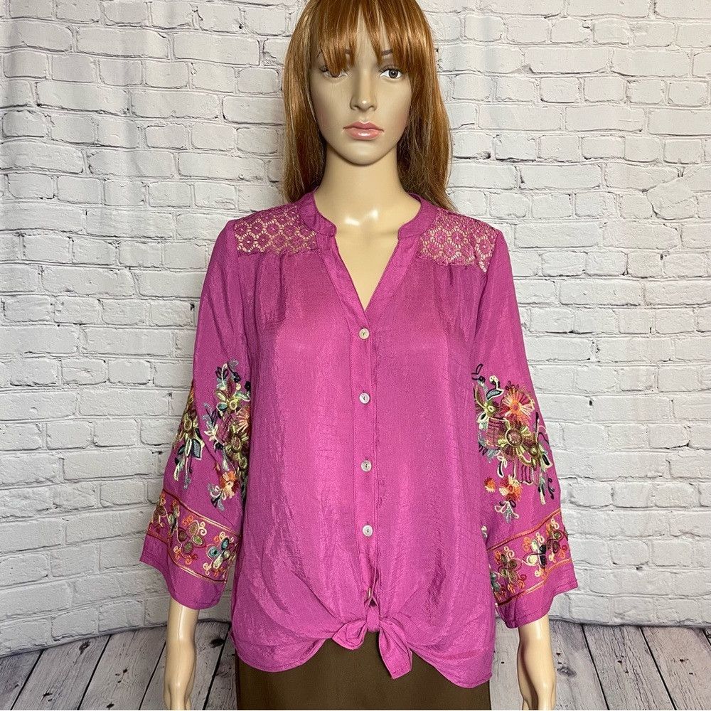 Anthropologie NWT New Anthropologie Fig & Flower Embroidery Purple Floral Size S / US 4 / IT 40 - 1 Thumbnail