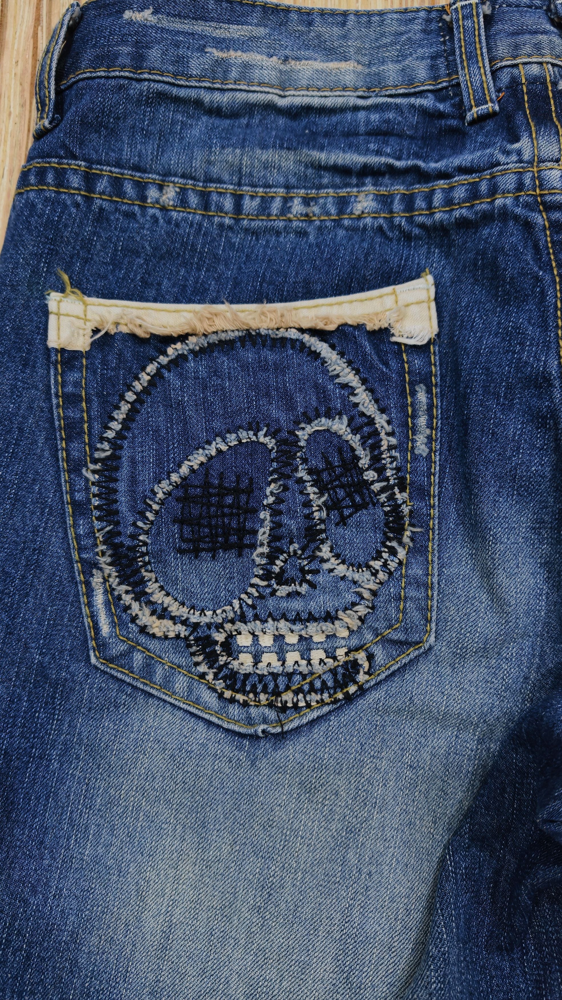 Japanese Brand Lolita skull jeans Size US 35 - 7 Thumbnail