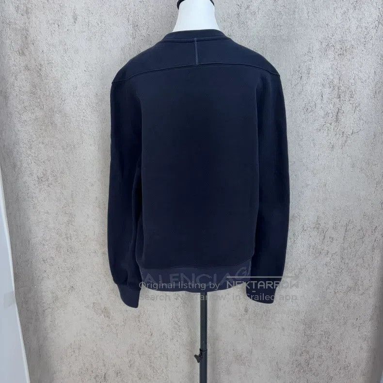 Balenciaga Balenciaga Navy Round Neck Sweatshirt Size US S / EU 44-46 / 1 - 5 Thumbnail