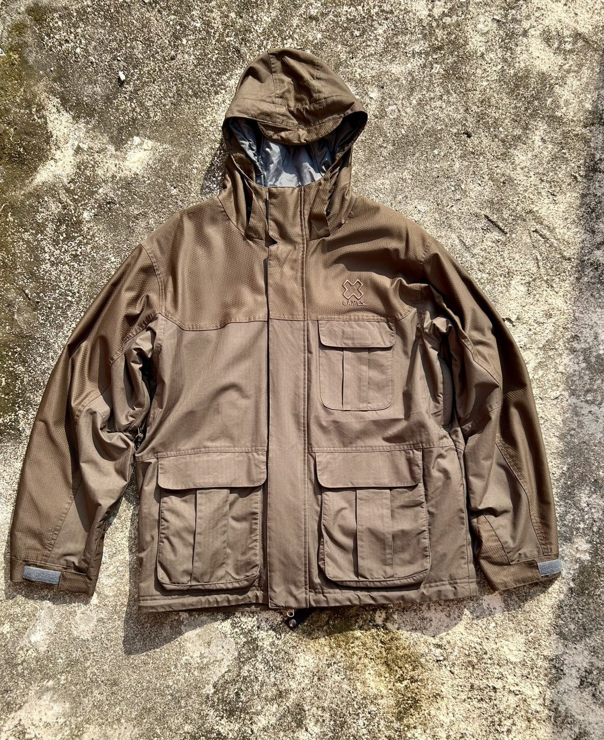 GAMES x Thinsulate Outdoor Zip-up Nylon Hoodie Jacket
