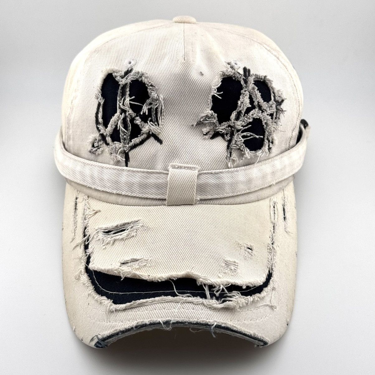 Japanese Brand Motifest Cut-Out Trashed Destroyed Distressed Archive Cap Size ONE SIZE - 3 Thumbnail