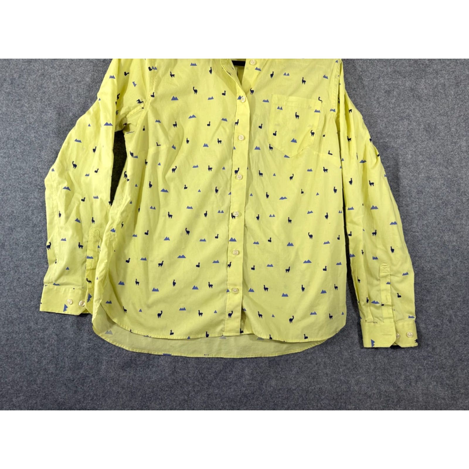Vintage Duluth Shirt Womens L Yellow Alpaca Llama Print Stretch Long Sleeve Button-Up Shirt Size L / US 10 / IT 46 - 4 Thumbnail