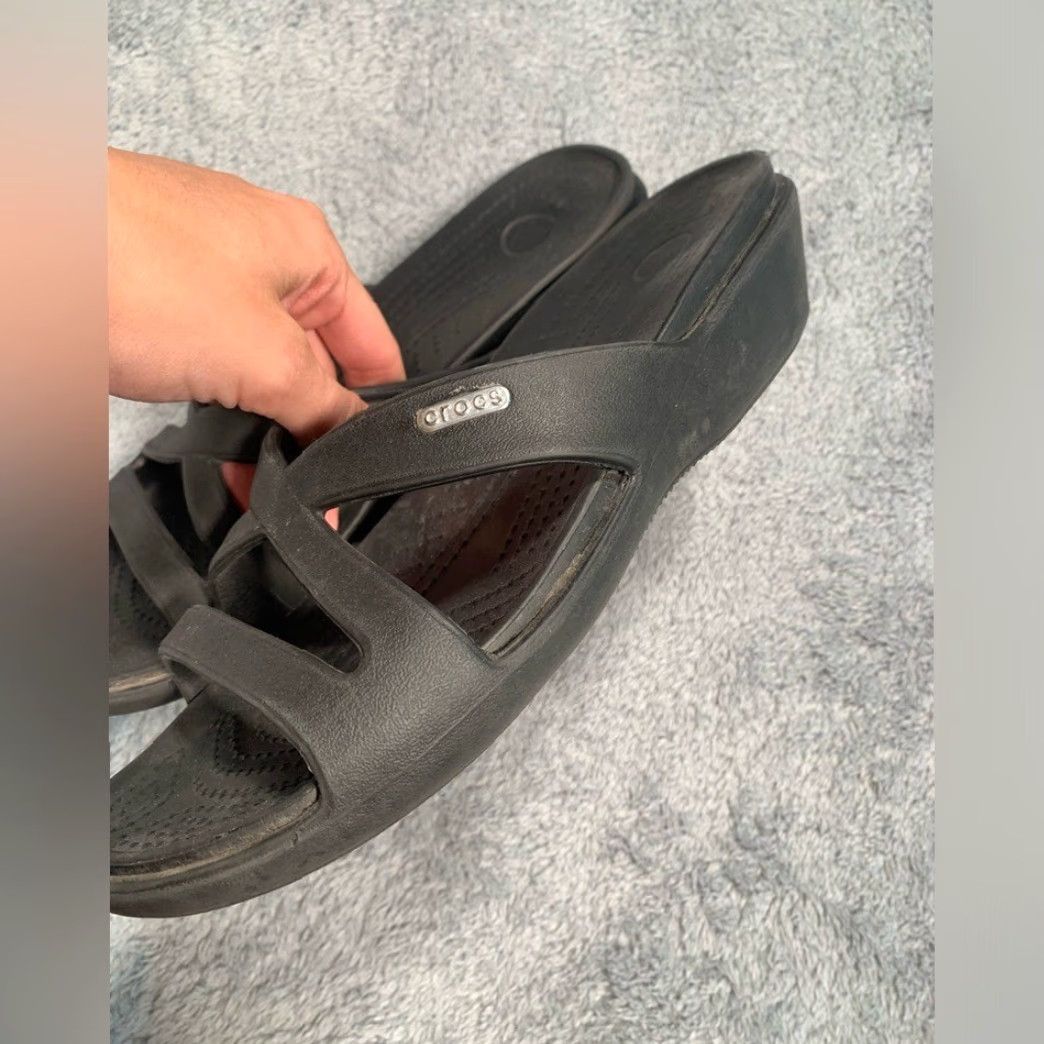 Crocs CROCS Black Strappy Slide Sandals Women US Size 9 Rubber Slip-On Size US 9 / IT 39 - 2 Thumbnail