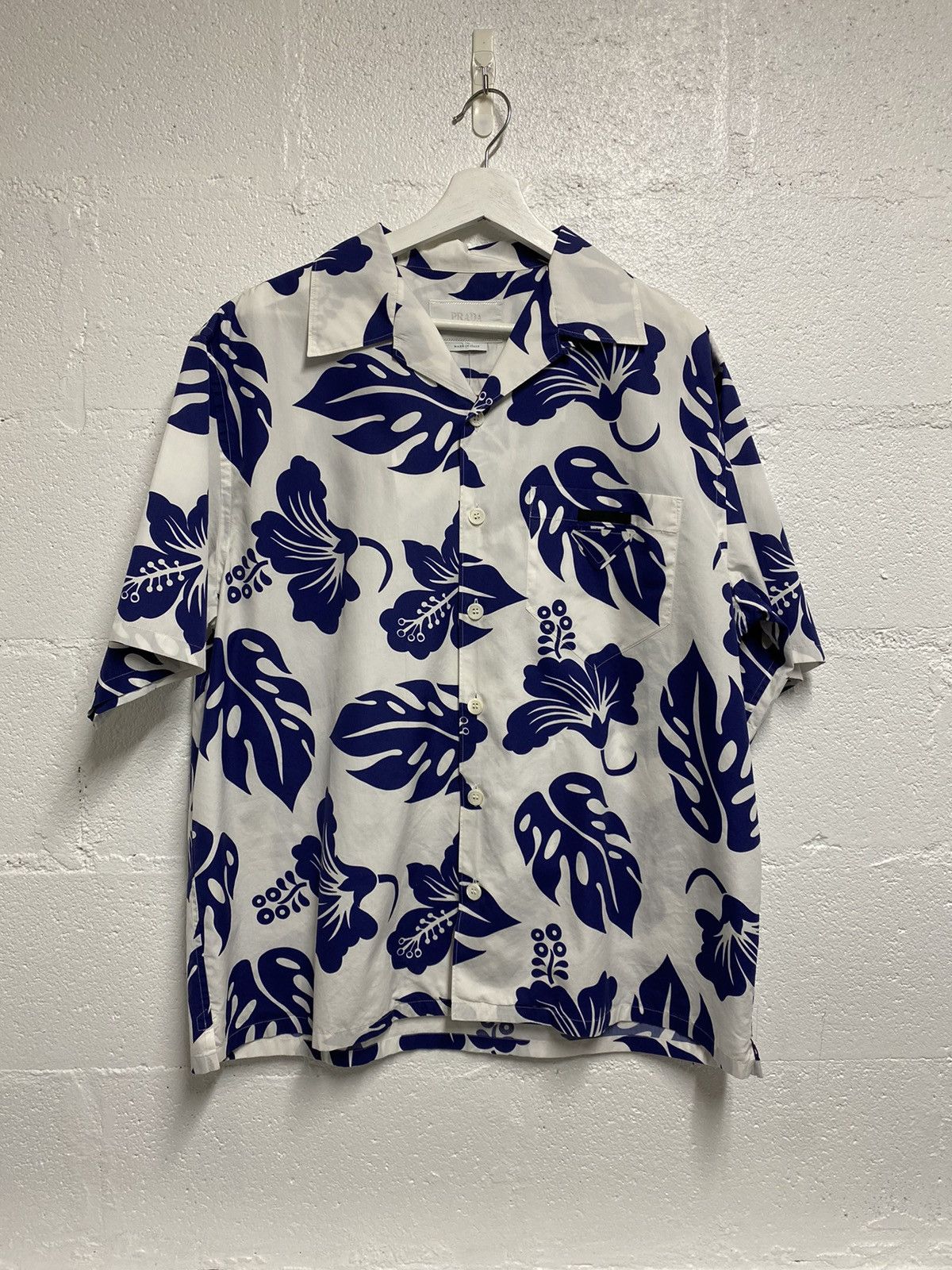 Image of Prada Floral Button Up in White, Men's (Size XL)