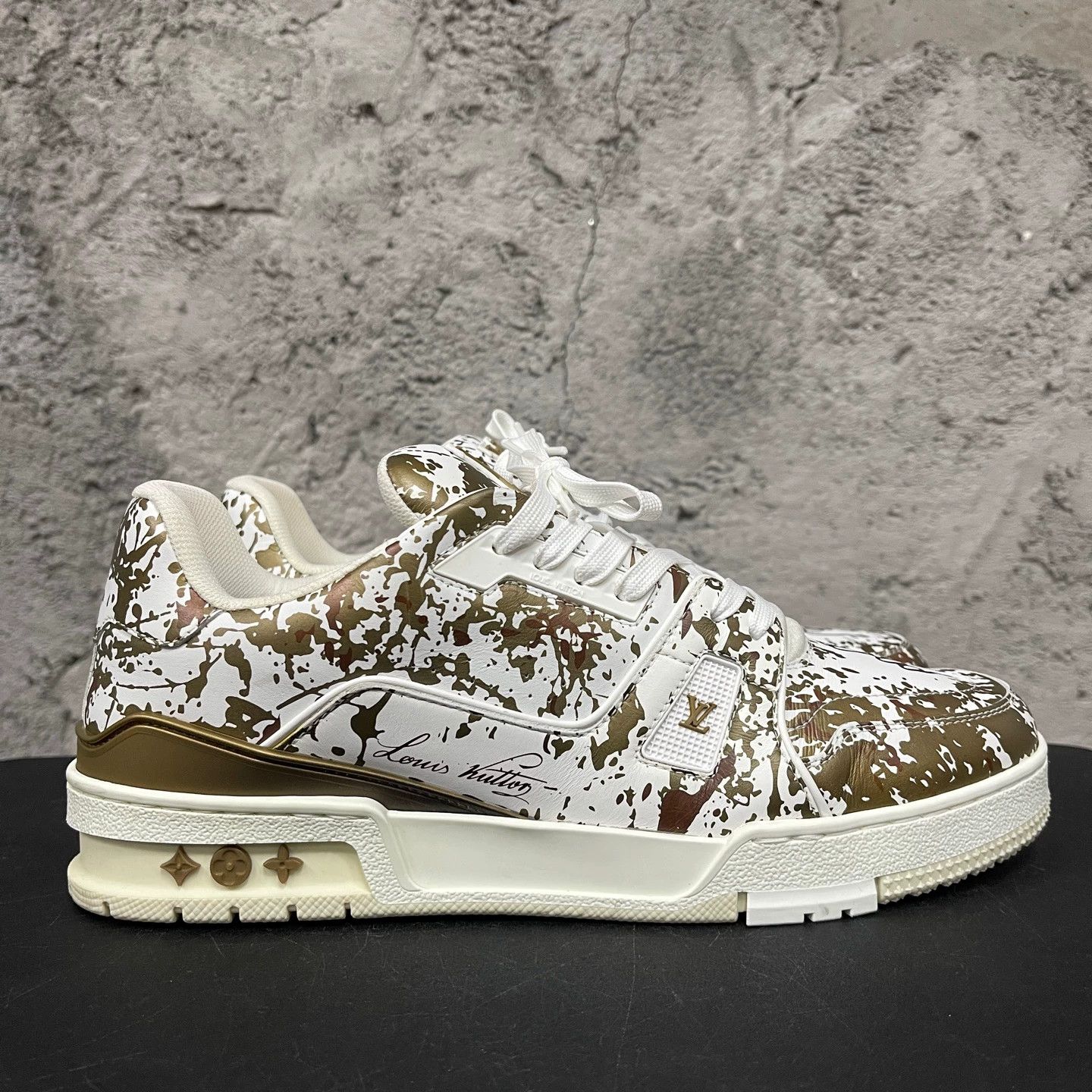 Louis Vuitton LV Trainer Milan Exclusive US8 Size US 8 / EU 41 - 1 Thumbnail