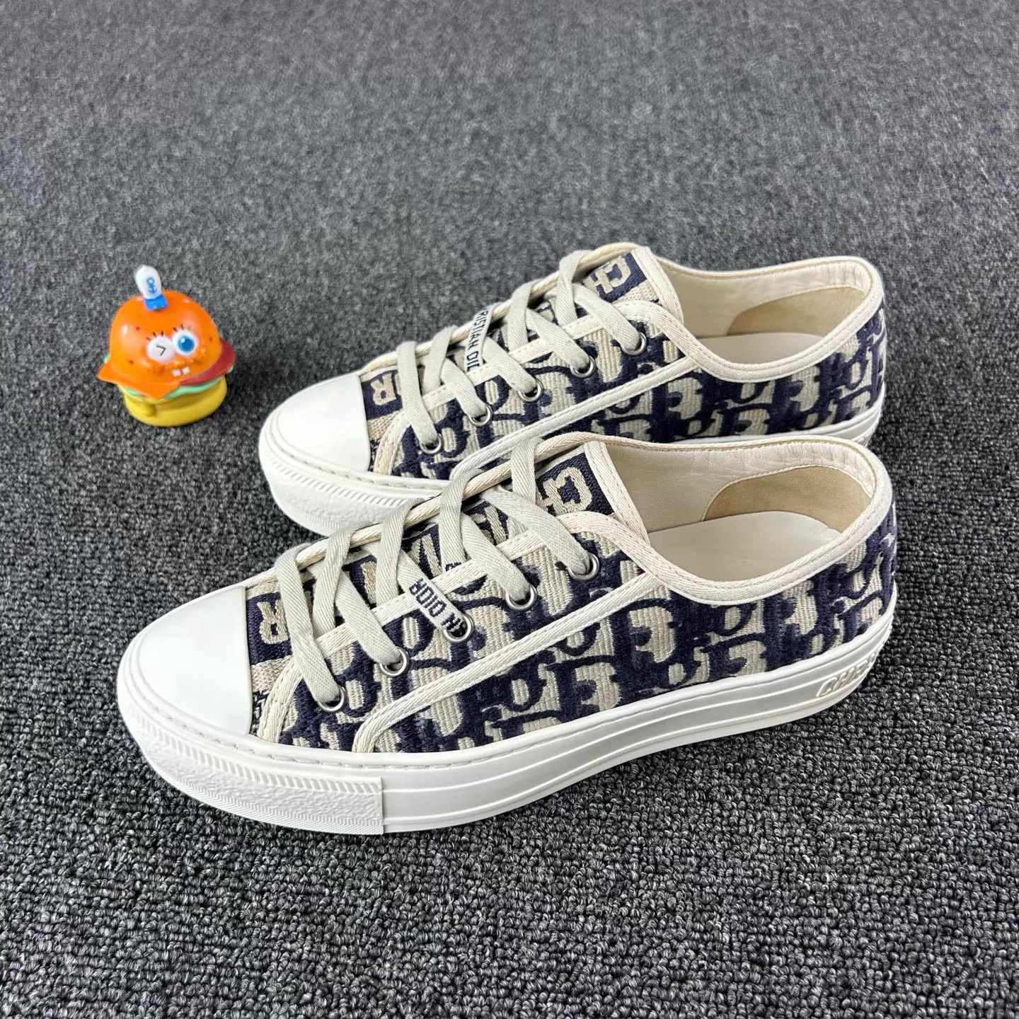 Dior Dior Oblique All-Over Print Sneaker Women's 36.5 Size US 6 / IT 36 - 1 Thumbnail