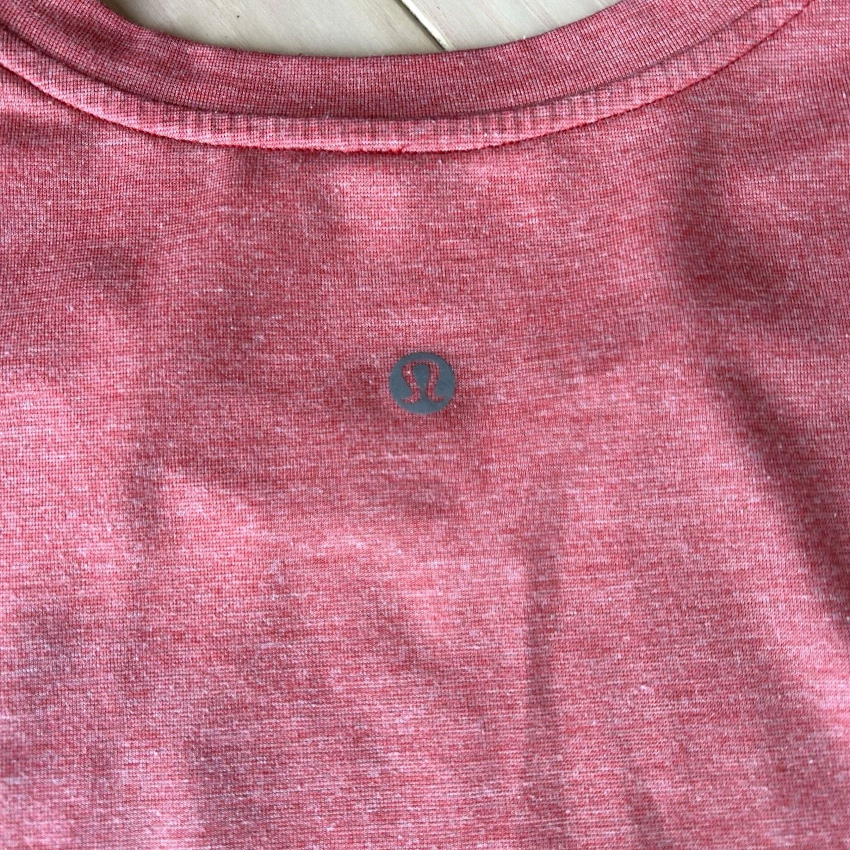 Lululemon Lululemon T.H.E. Crew Shirt Heathered Red Short Sleeve Men’s Small Shirt Athletic Activewear Casual Size US S / EU 44-46 / 1 - 5 Thumbnail