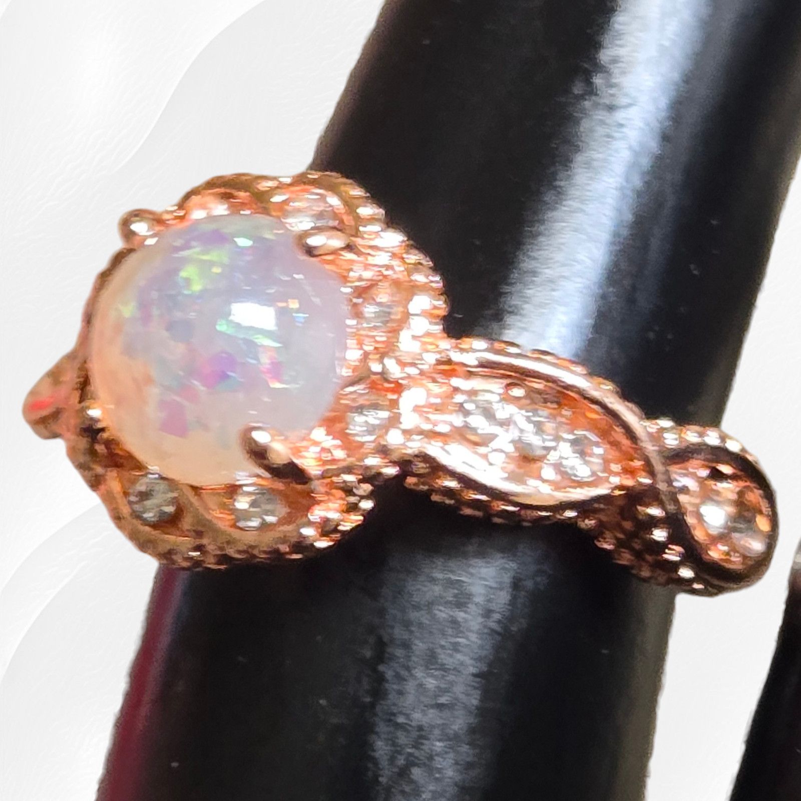 Other Opal Rose Golden Twist Band Fashion Ring Size 6 Size ONE SIZE - 5 Thumbnail