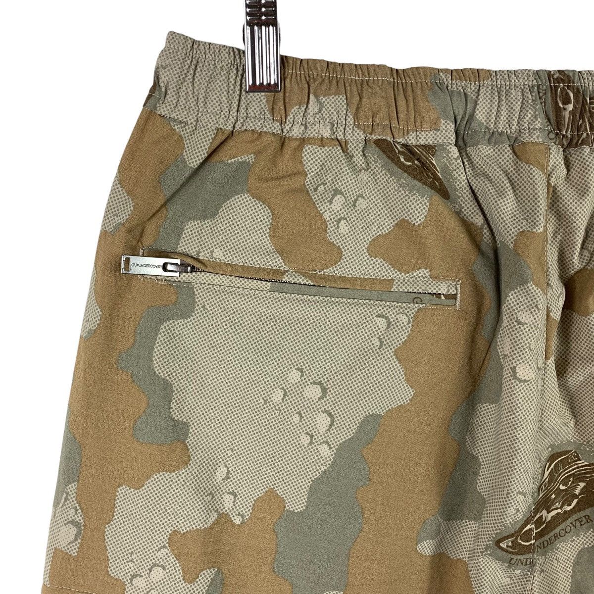 GU × Japanese Brand × Undercover GU X UNDERCOVER Camo full print cargo pants Size US 32 / EU 48 - 18 Thumbnail