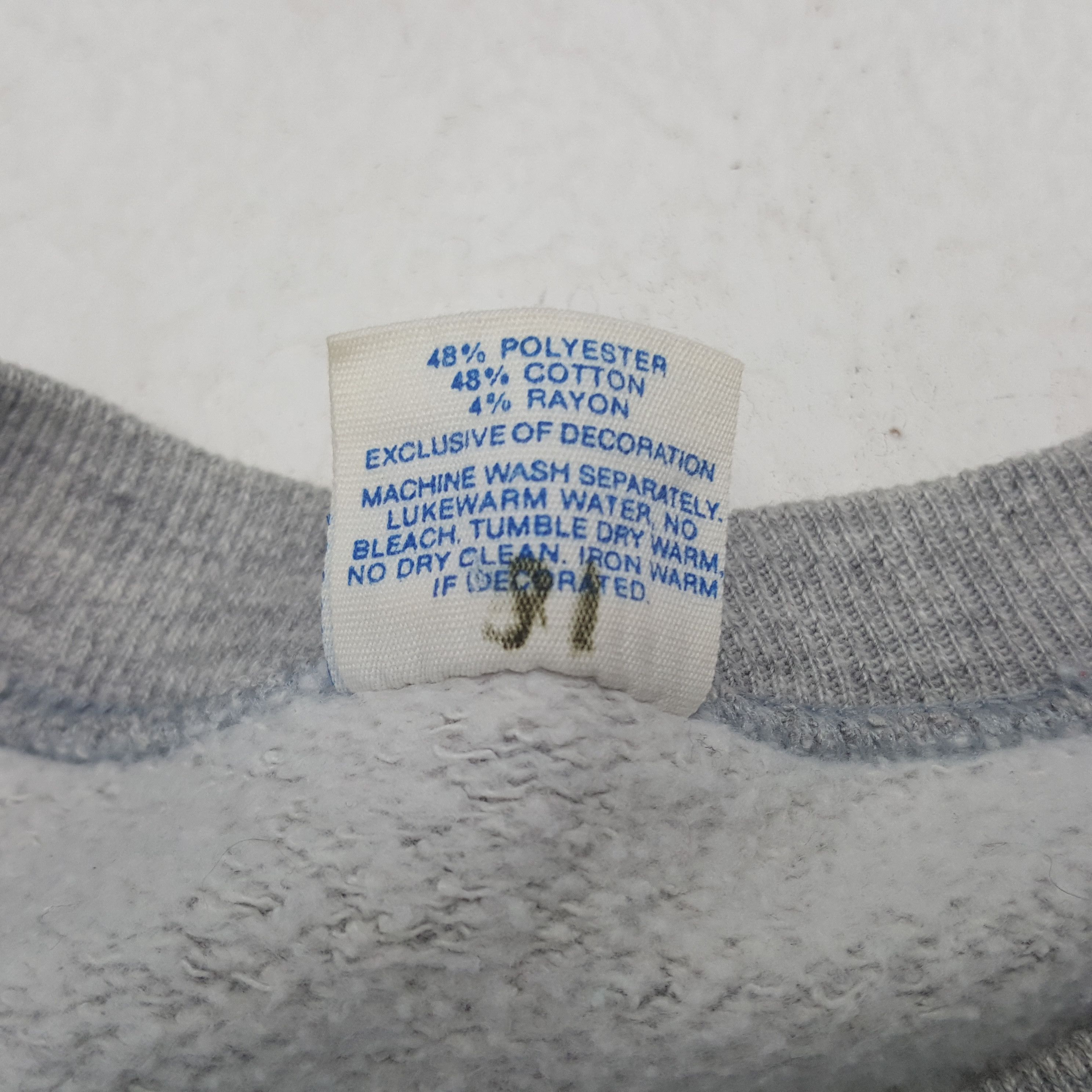 Disney Vintage Disney Mickey Mouse Classic Sweatshirt Size US M / EU 48-50 / 2 - 5 Thumbnail