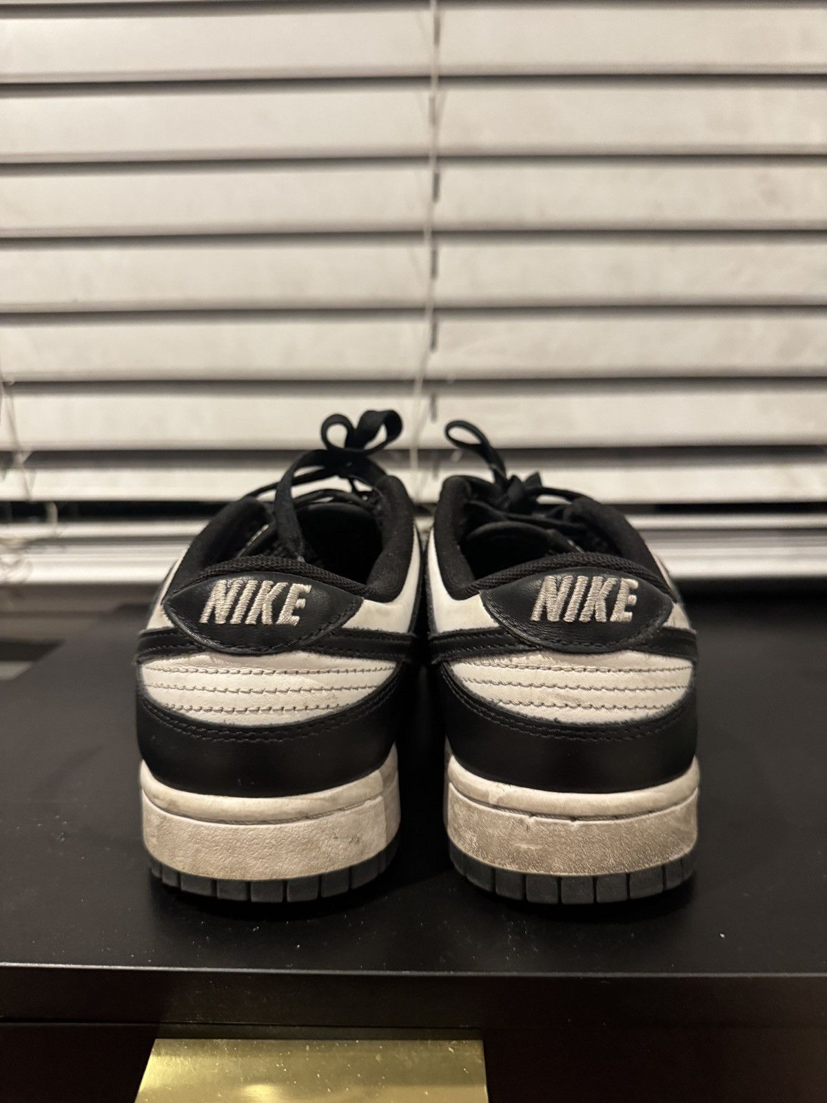 Nike NIKE PANDA DUNKS GREAT CONDTION Size US 6.5 / EU 39-40 - 5 Thumbnail