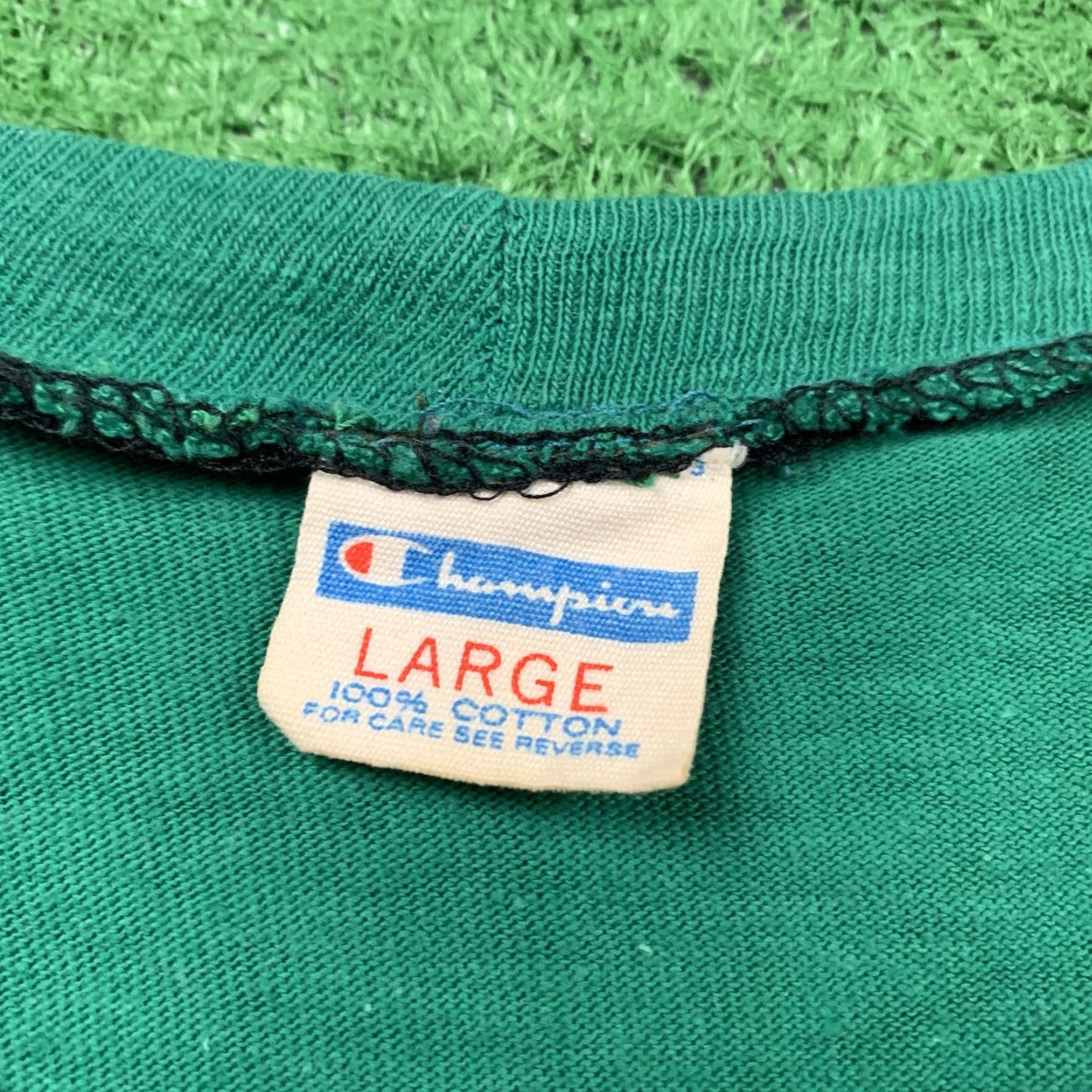 Nike VINTAGE Nike T Shirt Unisex 70s 70s Graphic Tee Green Cotton Logo USA Geisha Rap Hike Prefontaine OG Rare Stadium Size US L / EU 52-54 / 3 - 6 Thumbnail