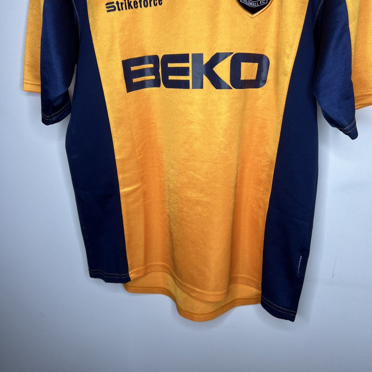 Vintage Vintage Millwall FC Soccer Jersey Football Sportswear Size US L / EU 52-54 / 3 - 4 Thumbnail