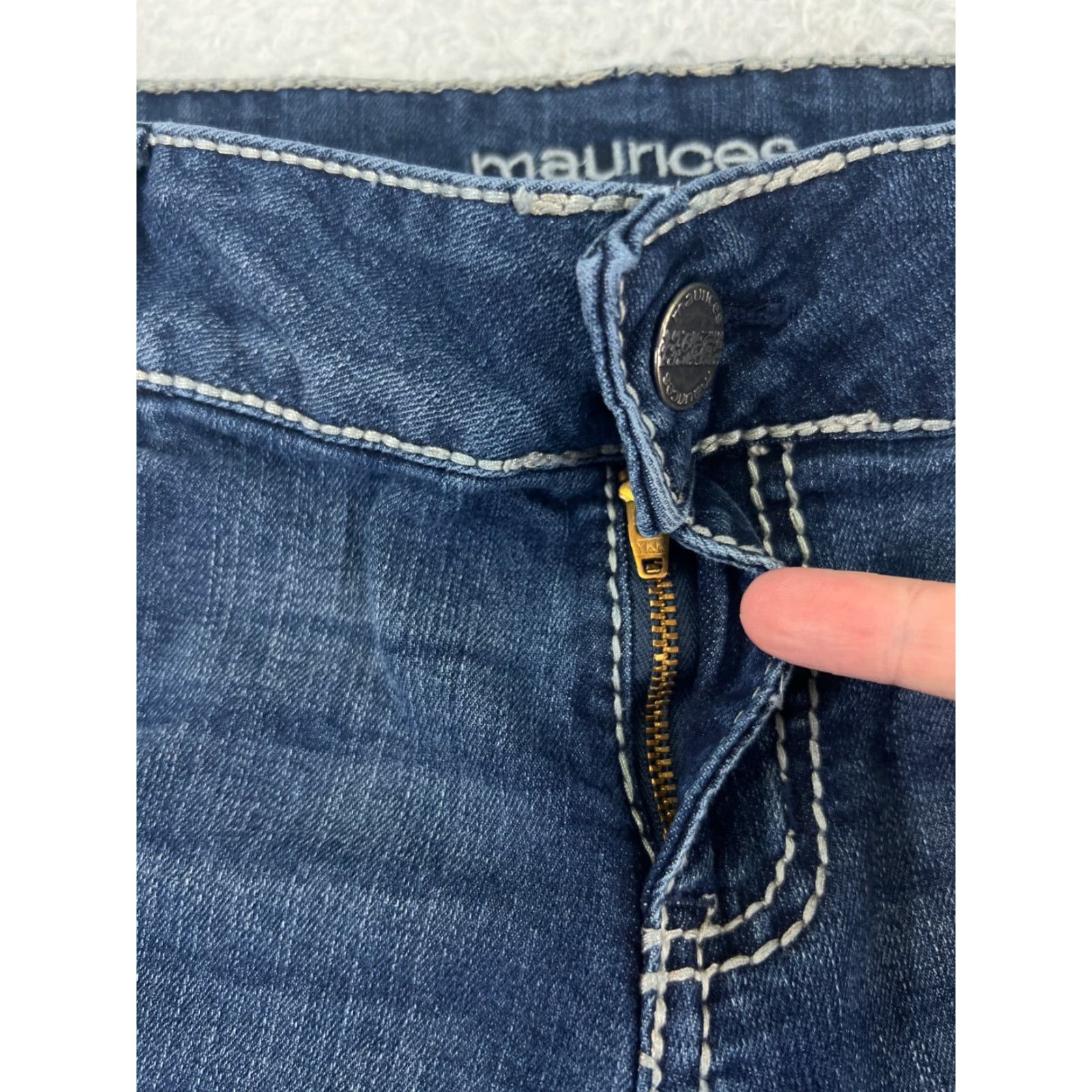 Vintage Maurices Jeans Women 9 Blue Denim Bootcut Low Rise 32x28 Cotton 5-Pocket Denim Stretch Jeans Mens No? Wait. Size 30" / US 8 / IT 44 - 5 Thumbnail