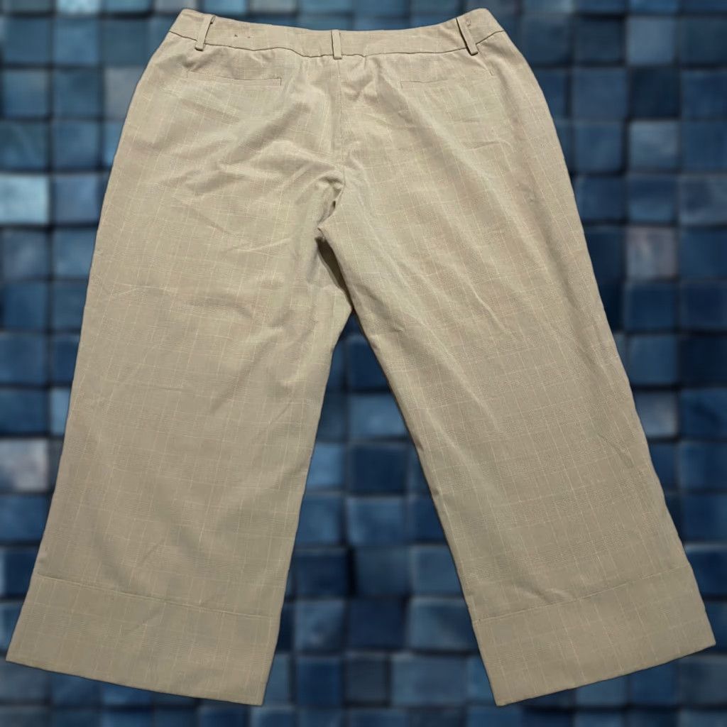Apt. 9 Apt. 9 Womens Pants Beige Plaid Wide-Leg Cropped High Rise 12 Casual Business Travel Distinctive Pockets Womens Size 34" / US 12 / IT 48 - 1 Thumbnail