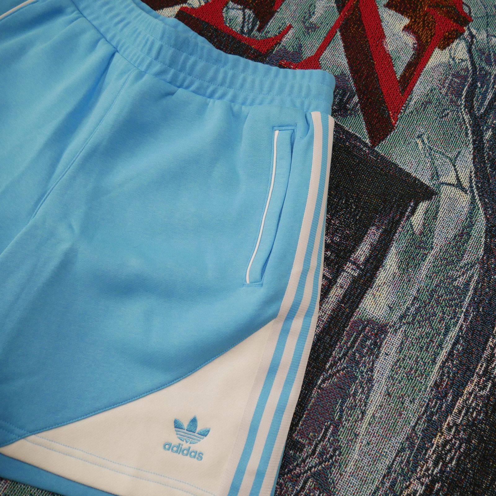 Adidas Adidas Originals SST Fleece Shorts Baby Blue Size XXL Size US 40 / EU 56 - 2 Thumbnail