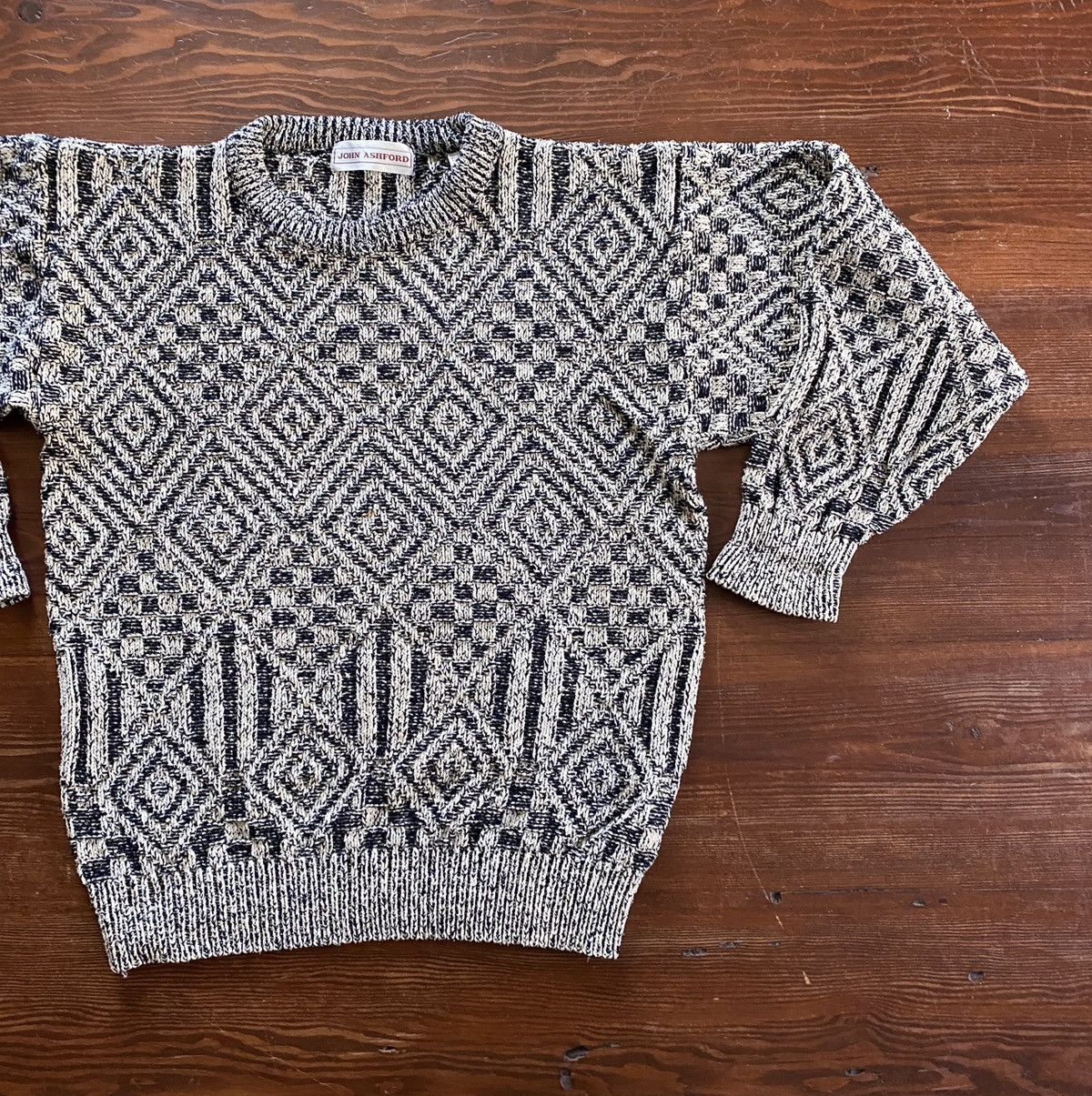 John Ashford Vintage 90’s John Ashford Diamond Pattern Knit Sweater Size US S / EU 44-46 / 1 - 1 Thumbnail