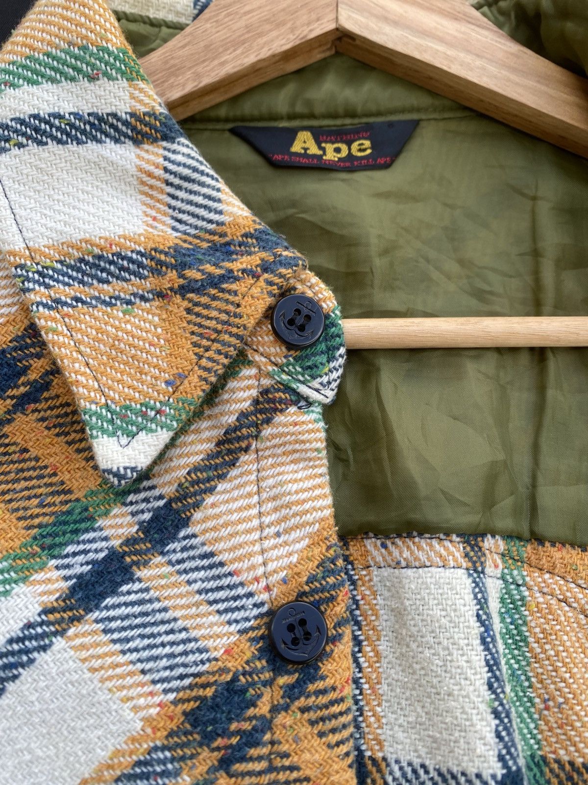 Bape × Vintage Rare Vintage BAPE Checkered Flannel Buttons Shirt Size US M / EU 48-50 / 2 - 15 Thumbnail