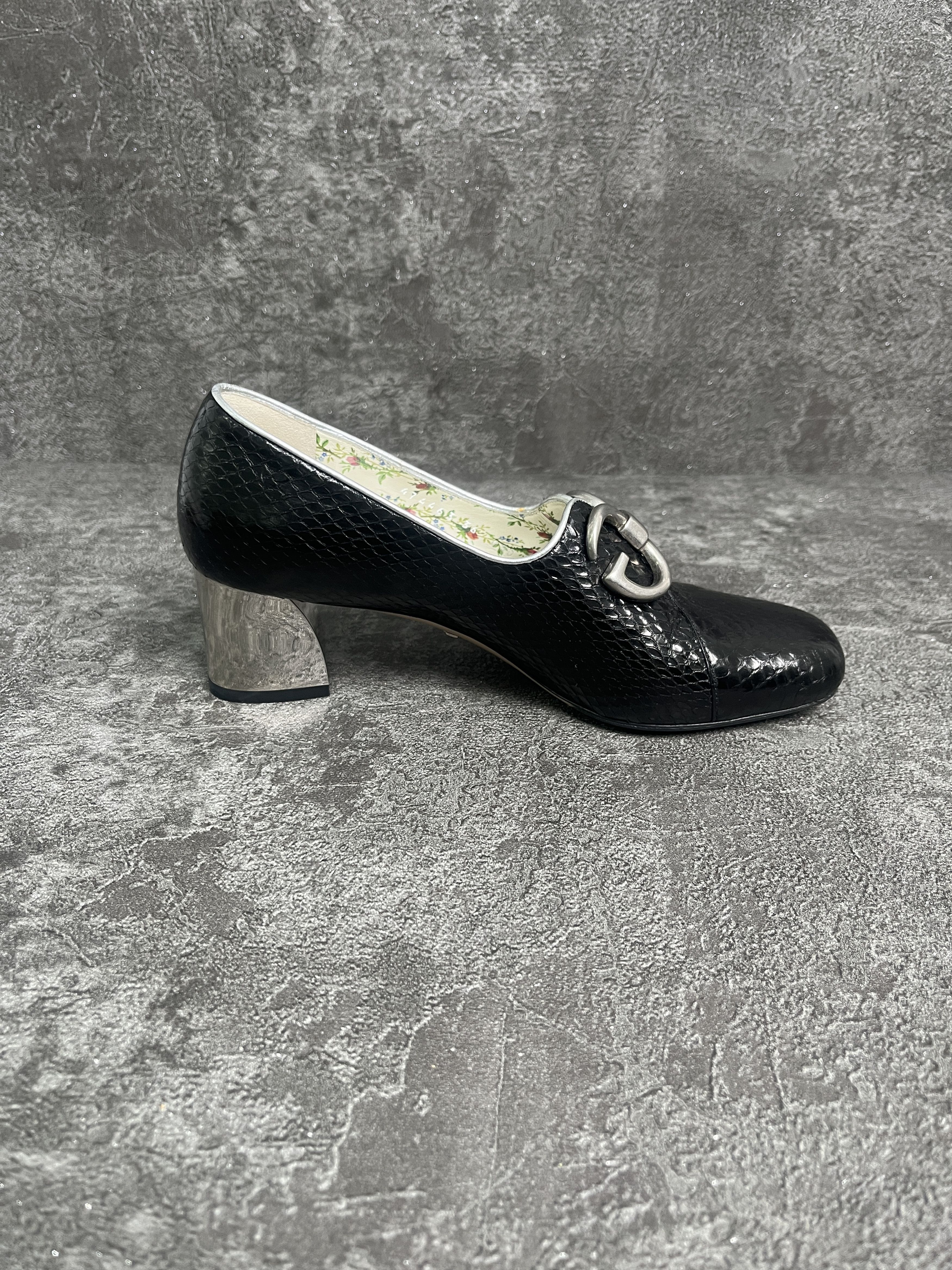 Gucci Gucci Black GG Biba Snakeskin Pumps Size US 6 / IT 36 - 1 Thumbnail