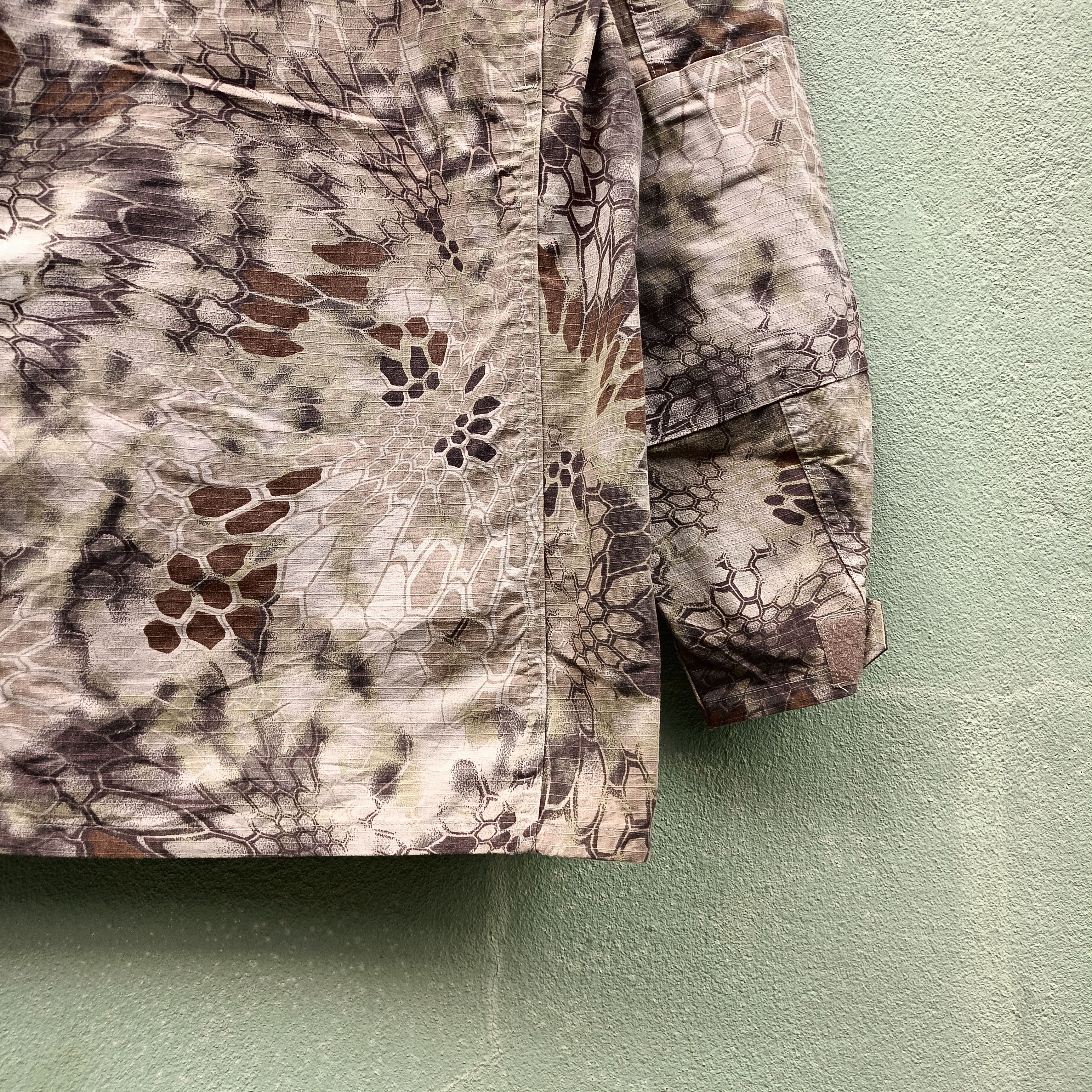 Japanese Brand Eagle Force Camo Zip Up Size US L / EU 52-54 / 3 - 13 Thumbnail