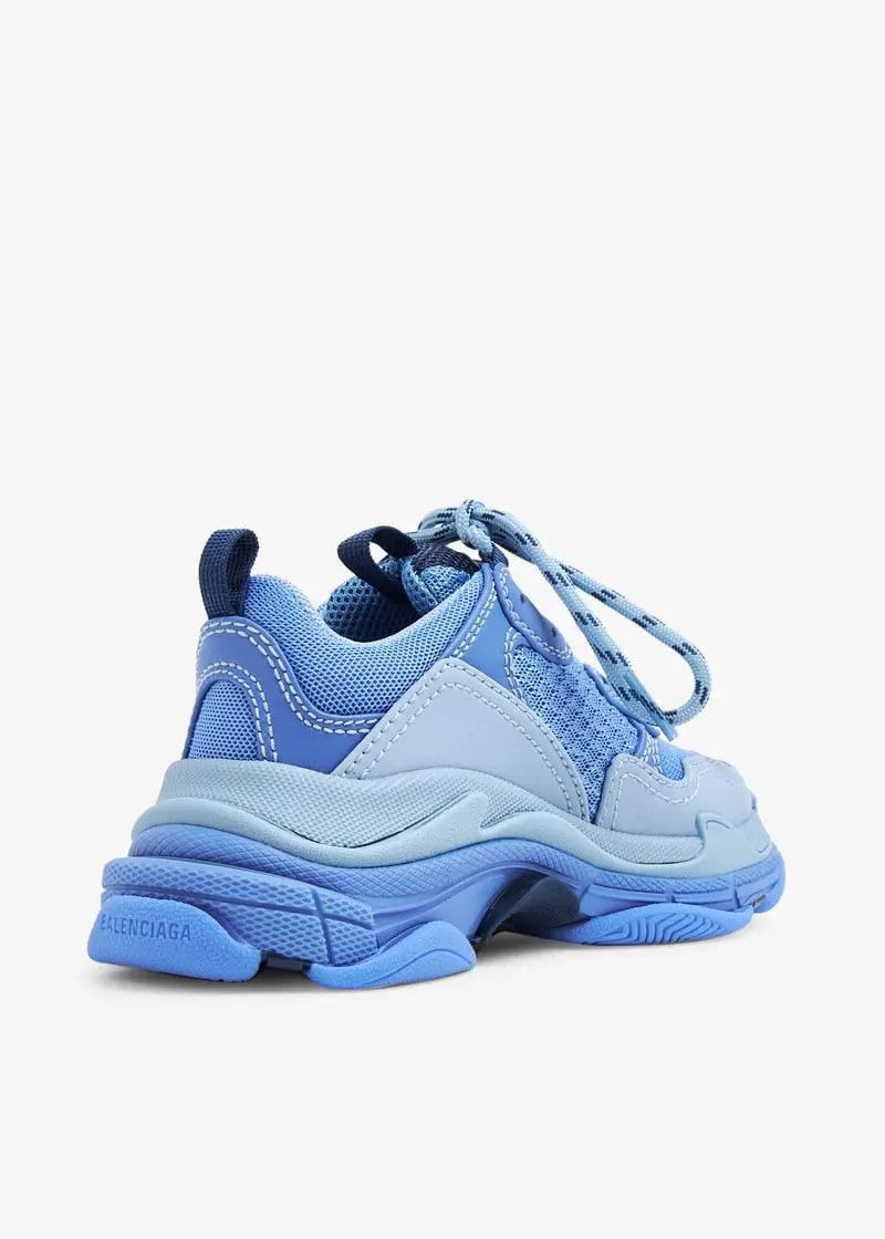 Balenciaga o1srvl11e0426 Size: KIDS 32 / Triple S Sneakers in Blue Size US 5 / EU 37 - 2 Thumbnail