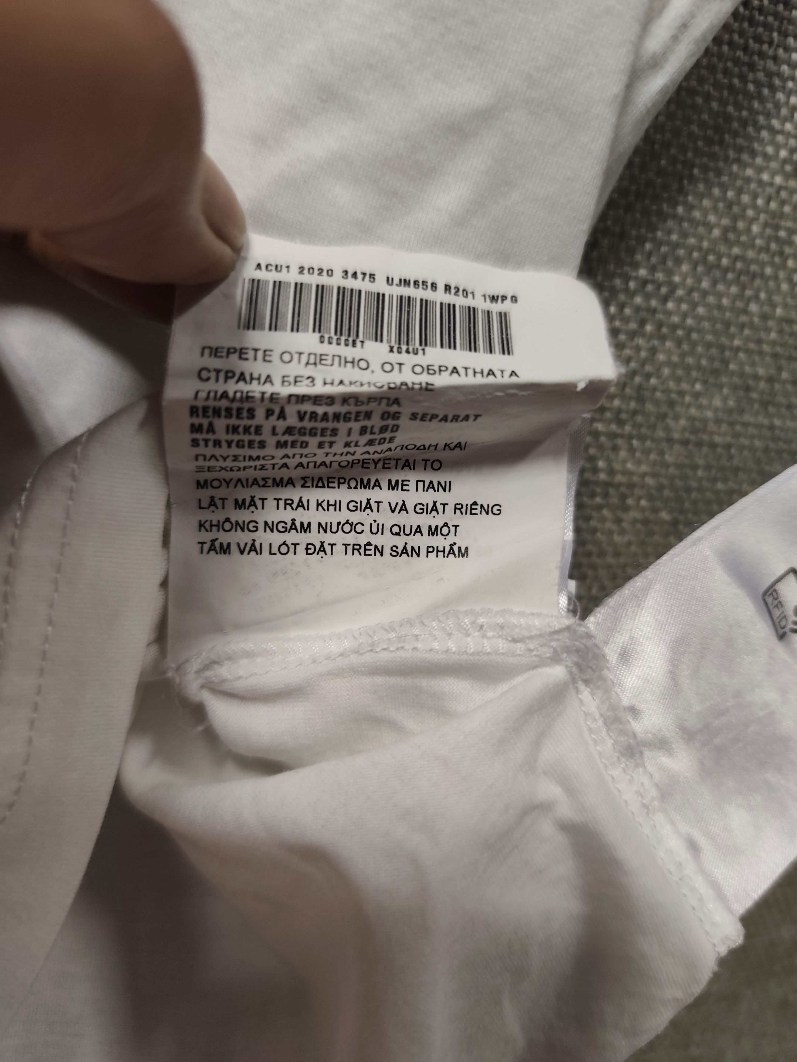 Prada Prada Milano Tee Size M / US 6-8 / IT 42-44 - 13 Thumbnail