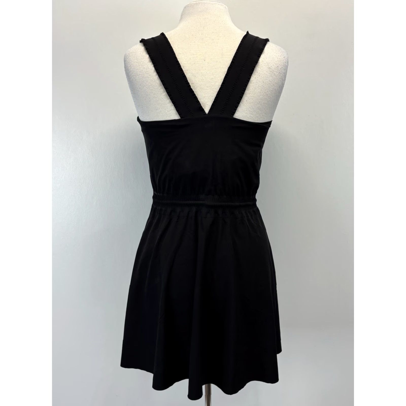 Athleta Athleta Women's Size Small Black Savannah Strap Mini Athletic Tie Waist Dress Size S / US 4 / IT 40 - 3 Thumbnail