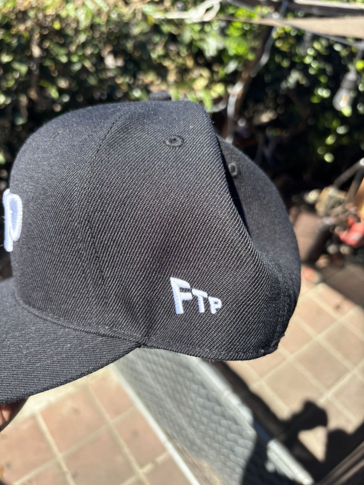 Famous Stars And Straps × Fuck The Population FTP x Famous Stars & Straps fitted Size ONE SIZE - 2 Thumbnail