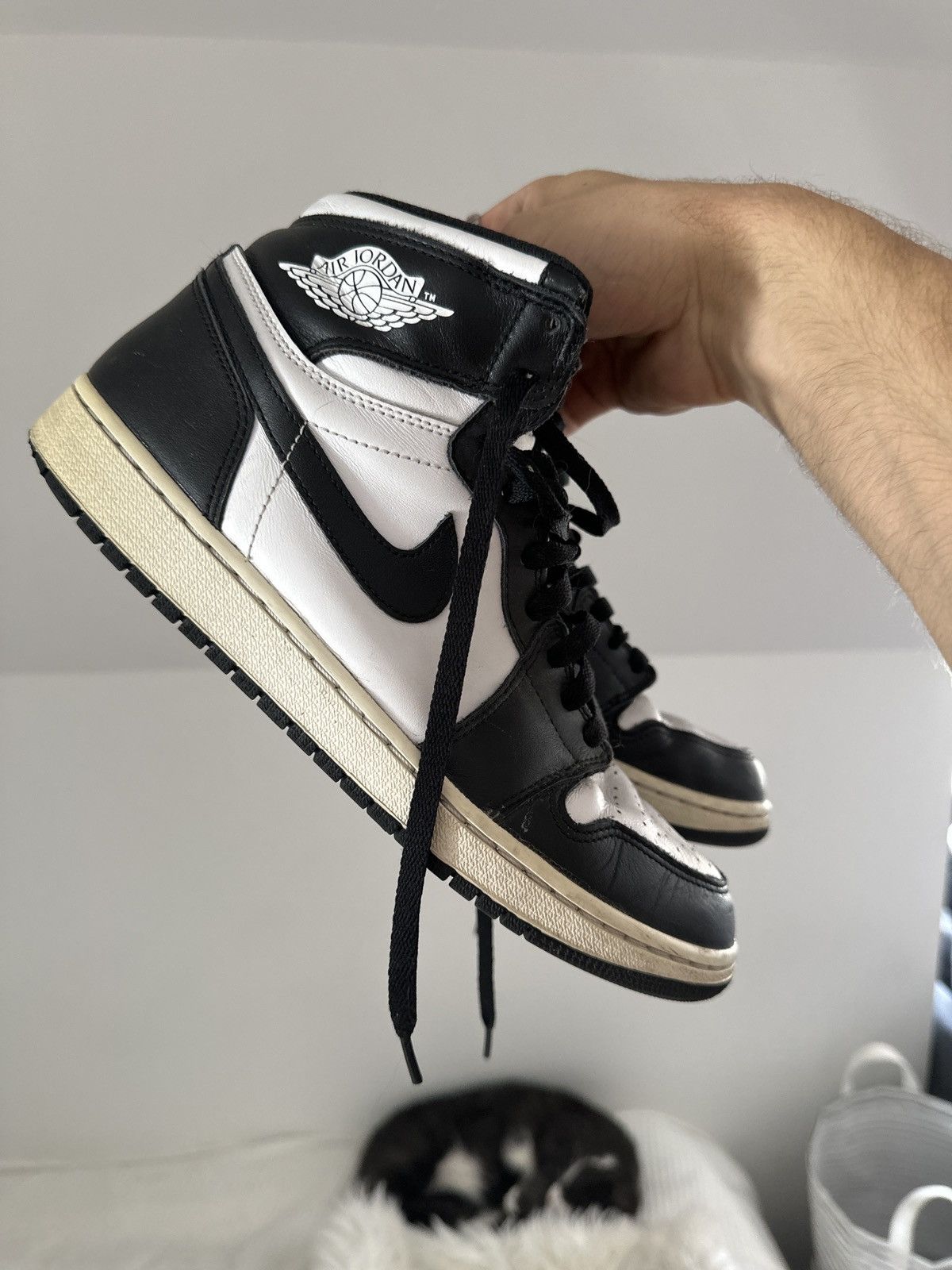 Jordan Brand × Nike Jordan 1 Black White 2014 Size US 9.5 / EU 42-43 - 1 Thumbnail