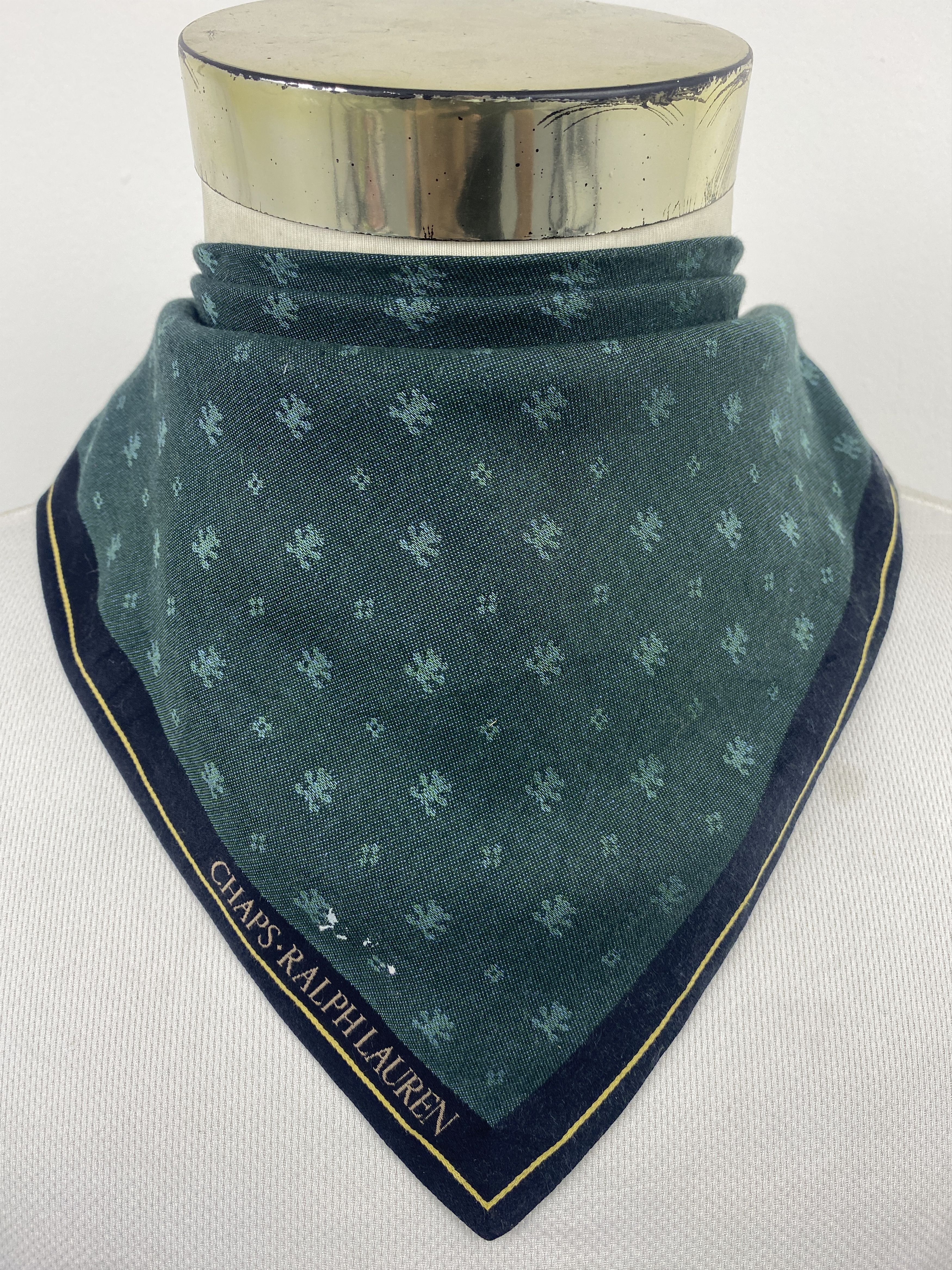 Chaps Ralph Lauren Chaps Ralph Lauren Handkerchief / Neckerchief HKC1141 Size ONE SIZE - 1 Thumbnail