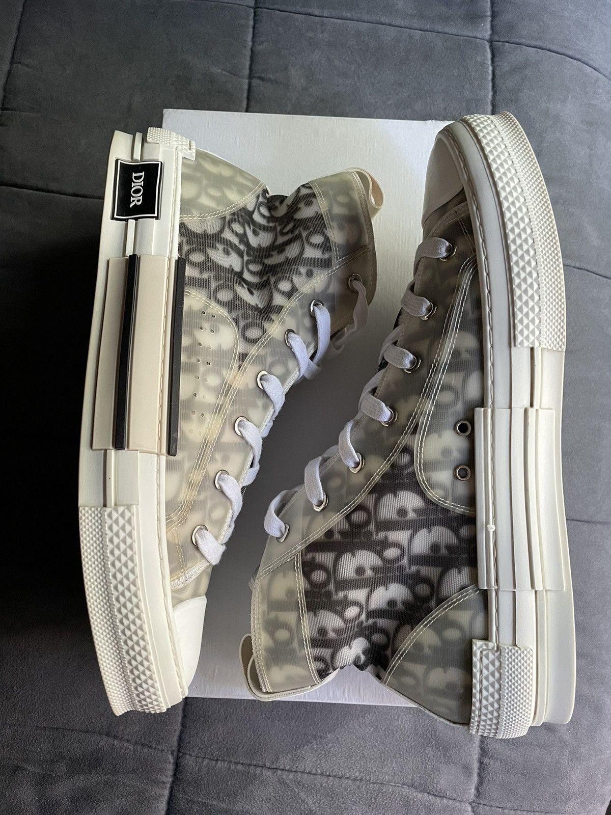 image of Dior B23 White Grey Oblique Sneaker, Men's (Size 10)