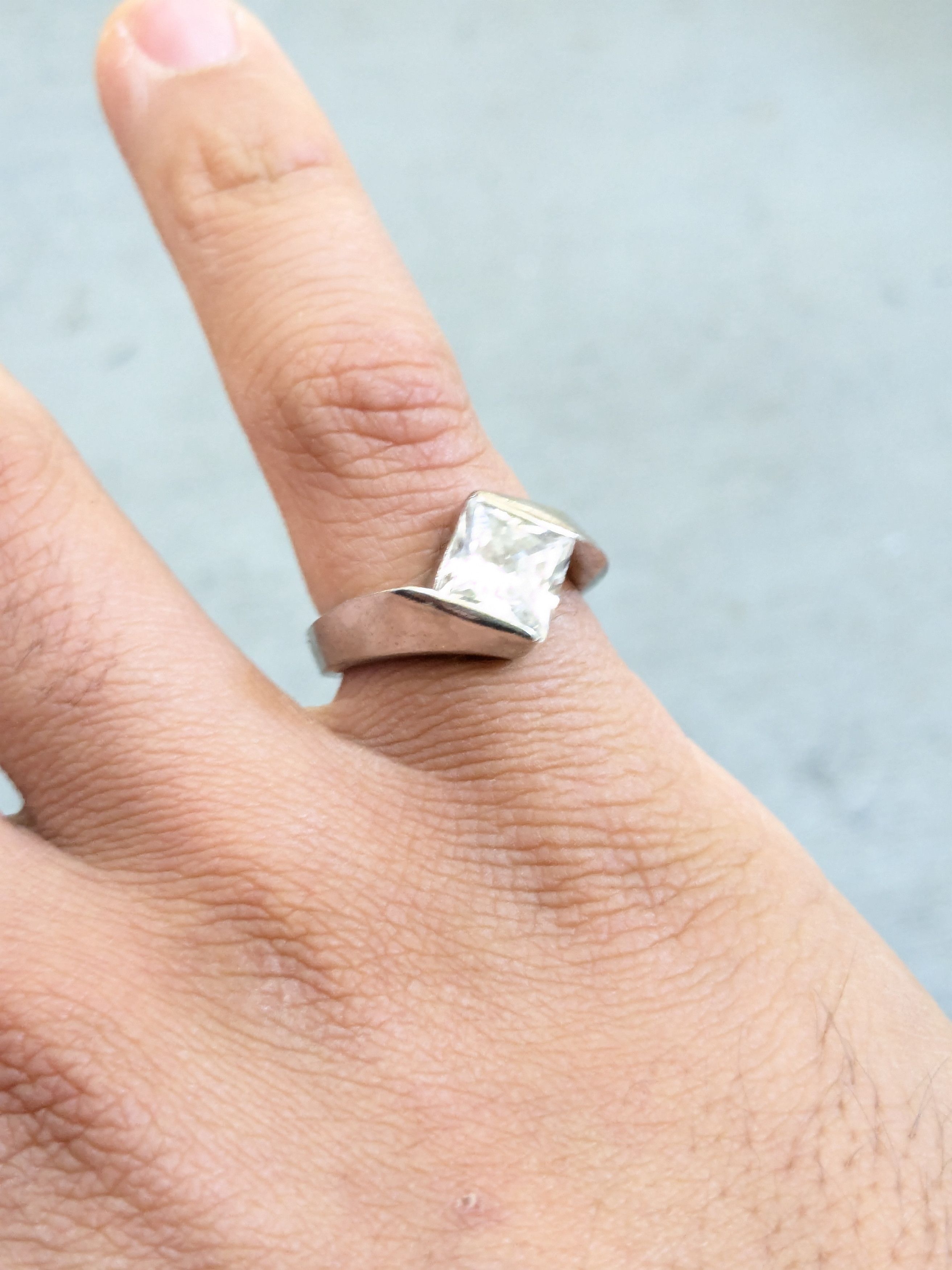 Jewelry Vintage Sterling Silver Ring 6.75 CZ Square Band Modern Size ONE SIZE - 8 Thumbnail