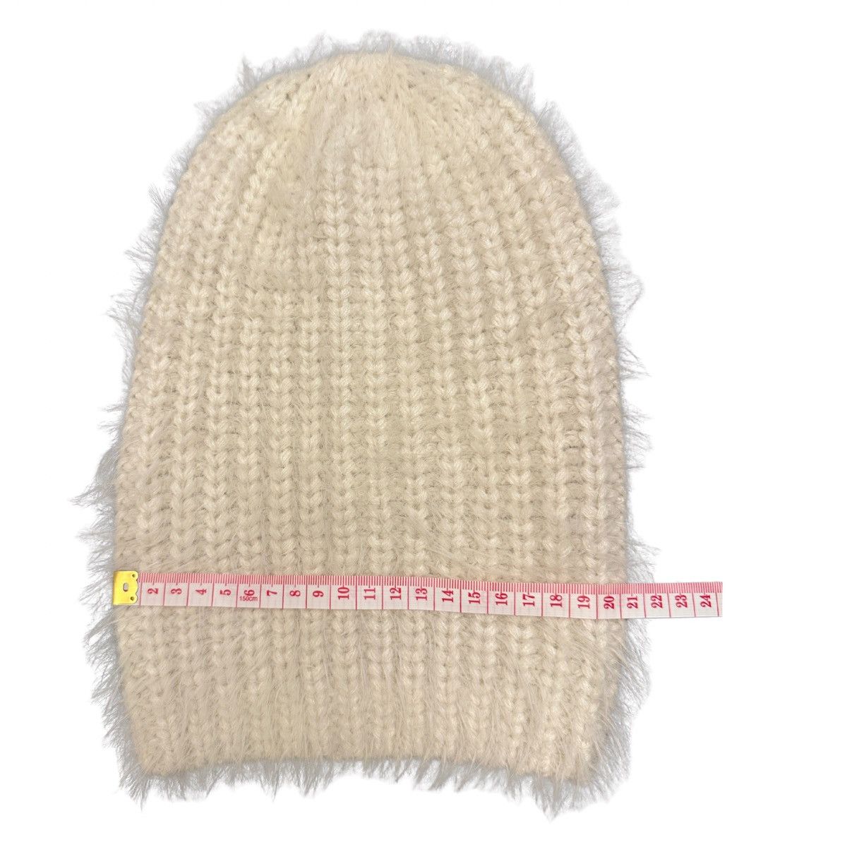 Pull & Bear Pull&Bear Women's Ribbed Knit Beanie Hat Size M Size ONE SIZE - 6 Thumbnail