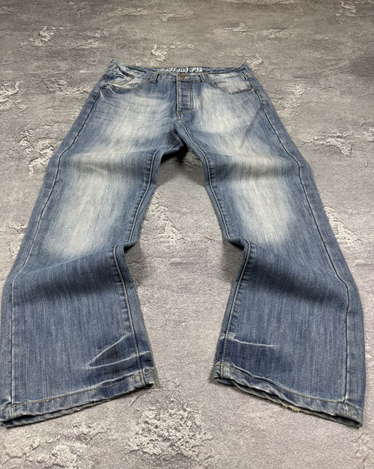 2000s Y2K Flare Bootcut Fit Washed Jeans Size 34