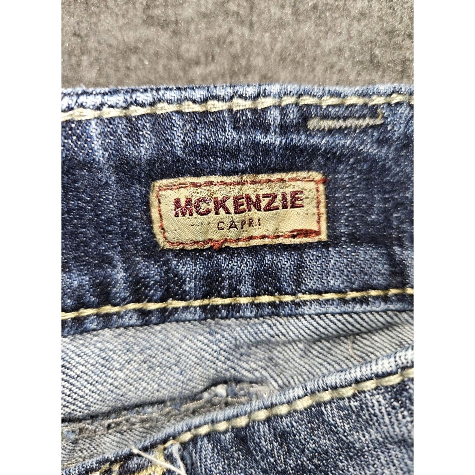 Vintage Silver McKenzie Capri Jeans Womens 30 Low Rise Blue Embroidered Flap Pockets Size 30" / US 8 / IT 44 - 3 Thumbnail