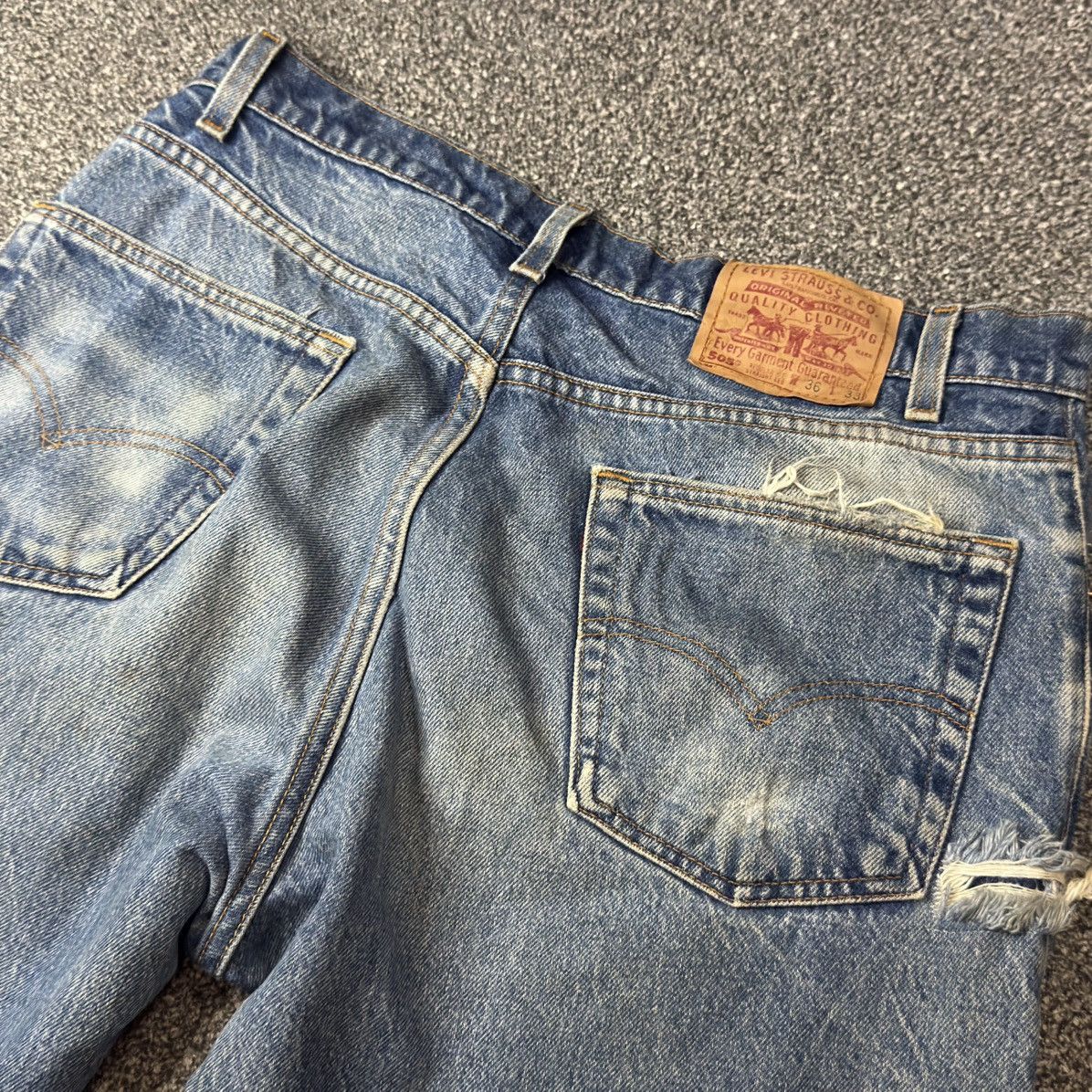 Levi's Levis 505 Regular Fit Straight Leg Dirty Denim W35 y2k Style Size US 36 / EU 52 - 6 Thumbnail