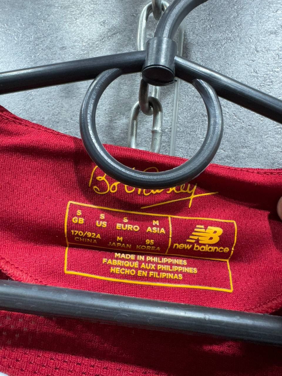 Other LIVERPOOL 2019/2020 HOME FOOTBALL SHIRT NEW BALANCE Size US S / EU 44-46 / 1 - 10 Thumbnail