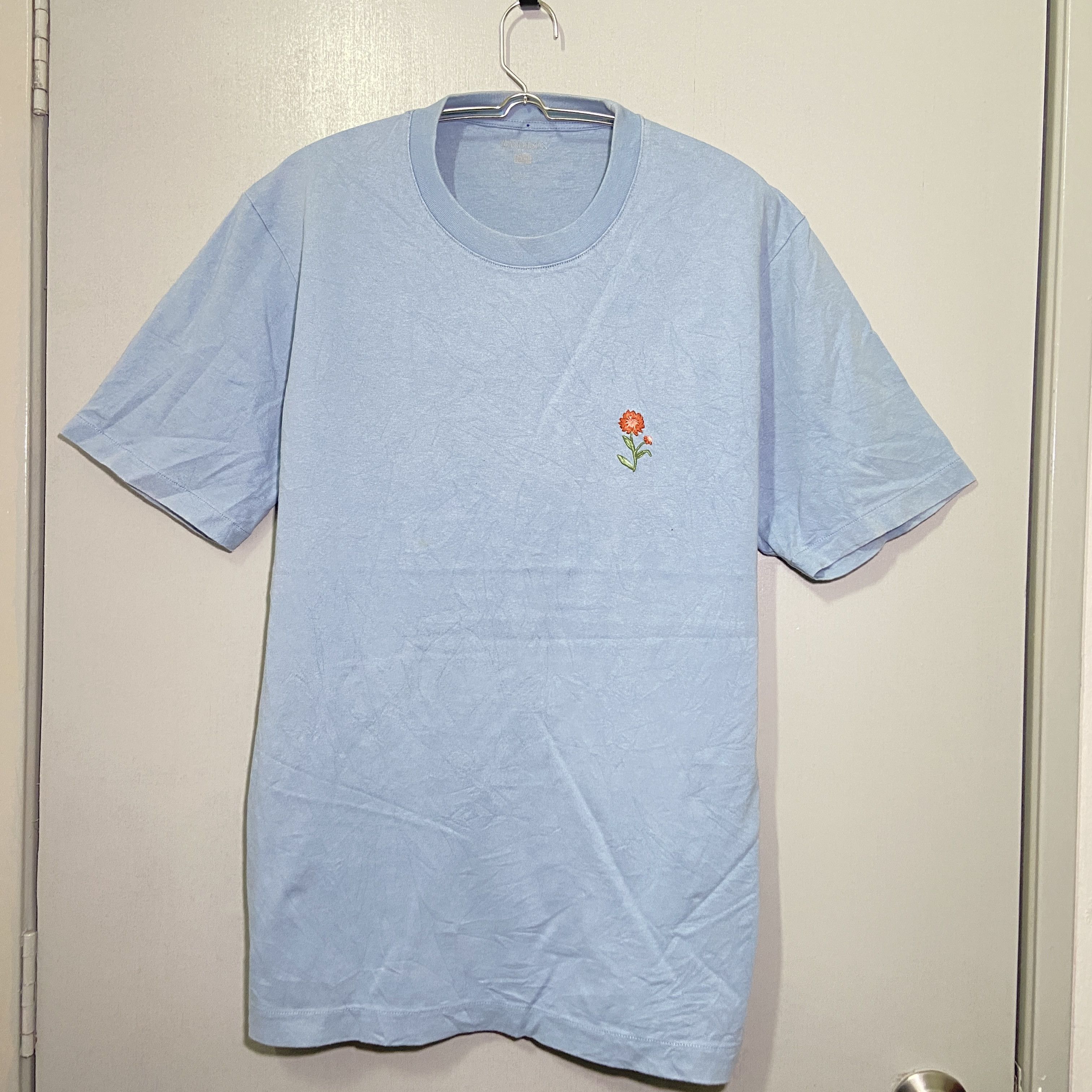 JW Anderson × Uniqlo SS21 UNIQLO x J.W.Anderson Floral embroidered T-shirt Blue M Size US L / EU 52-54 / 3 - 1 Thumbnail