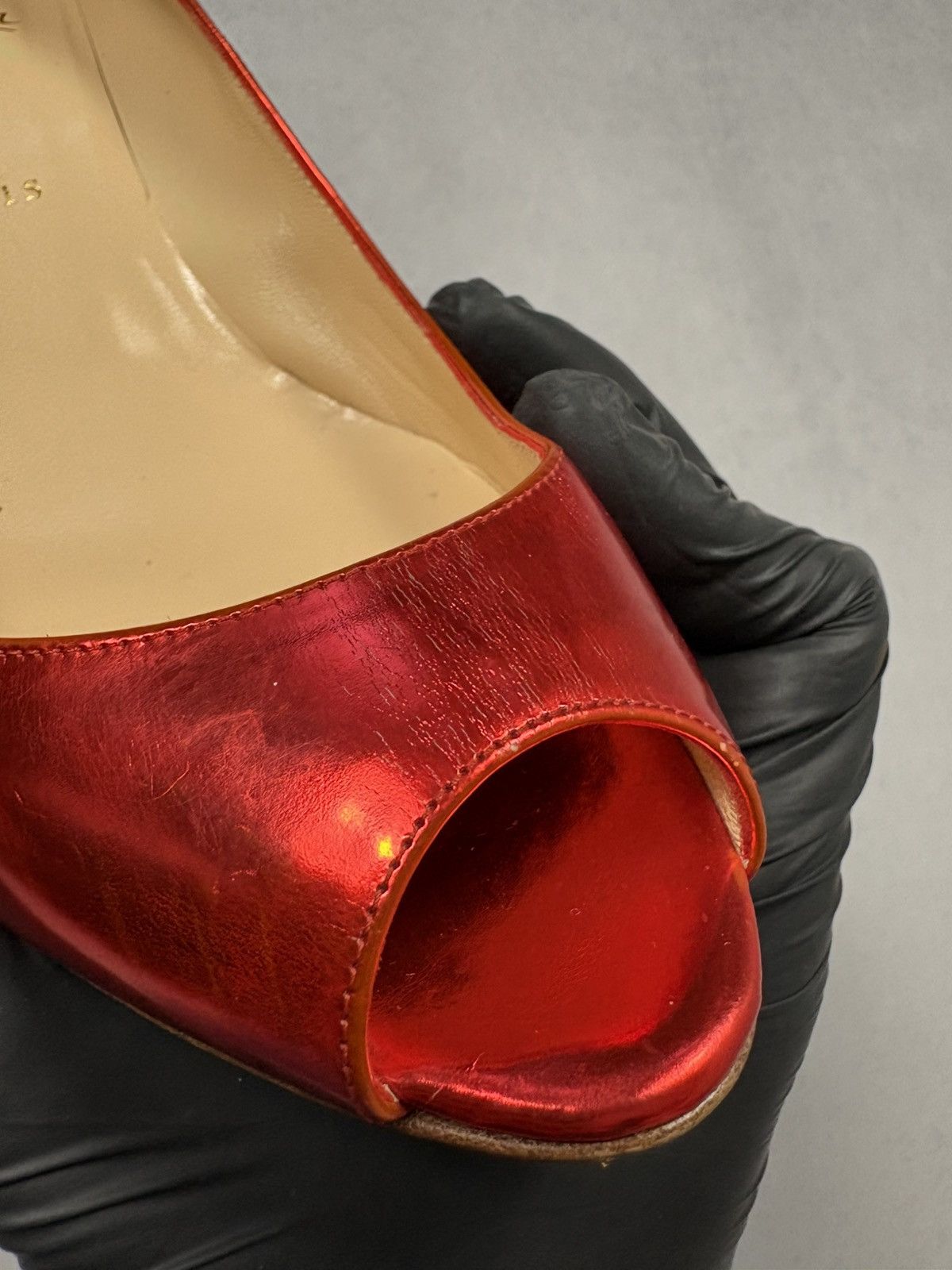 Christian Louboutin Christian Louboutin Red Metallic Peep Toe Heels Pumps Shoes Size US 9.5 / IT 39.5 - 18 Thumbnail
