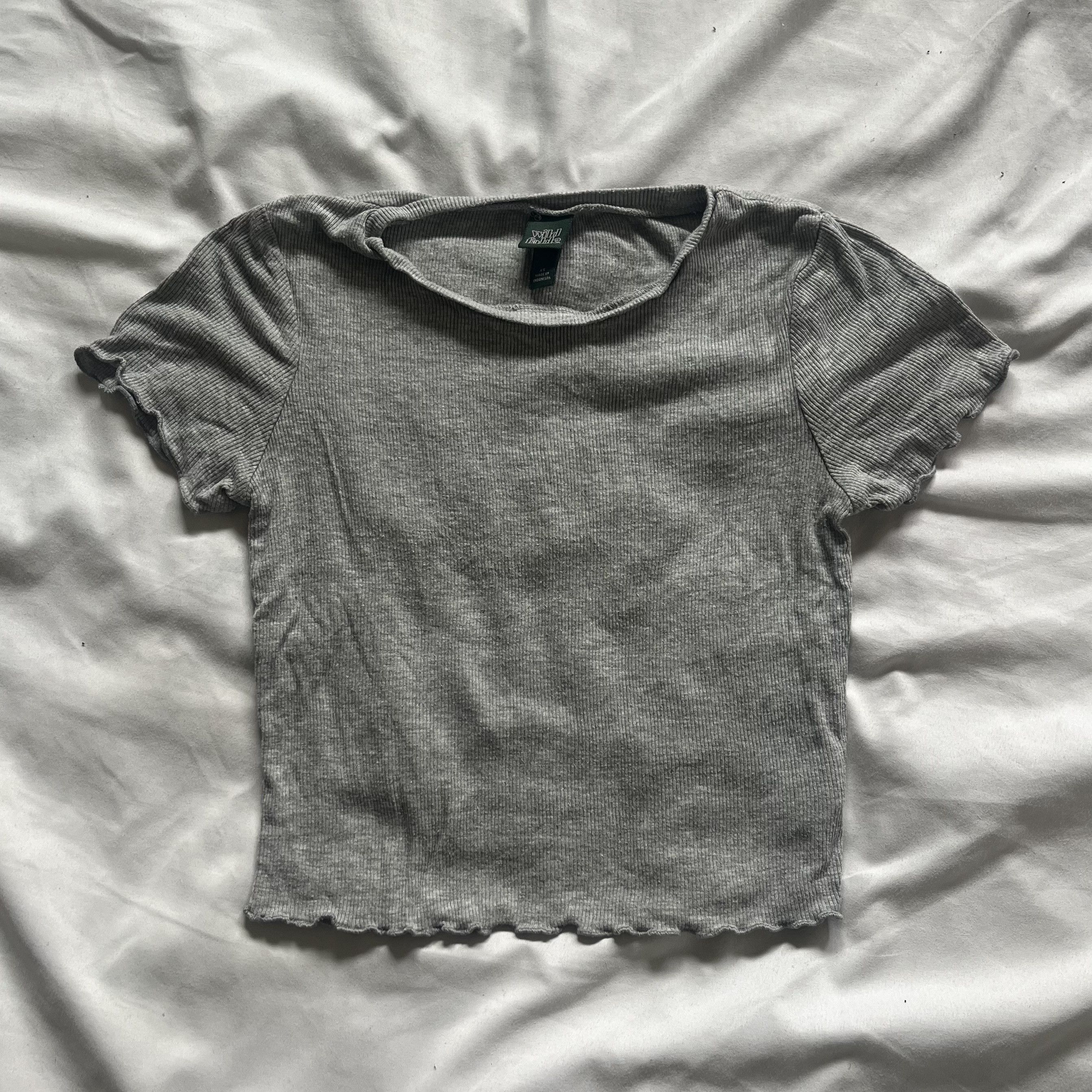 Target Basics Wild Fable Gray Crop Top with Lettuce Hem Size XS / US 0-2 / IT 36-38 - 1 Thumbnail