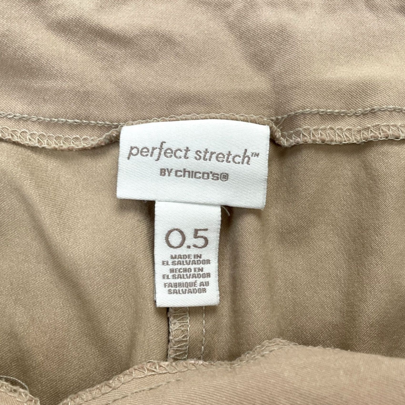 Vintage Chicos Pants Womens Small Beige Cropped Stretch Straight Leg Casual Travel Size 30" / US 8 / IT 44 - 3 Thumbnail